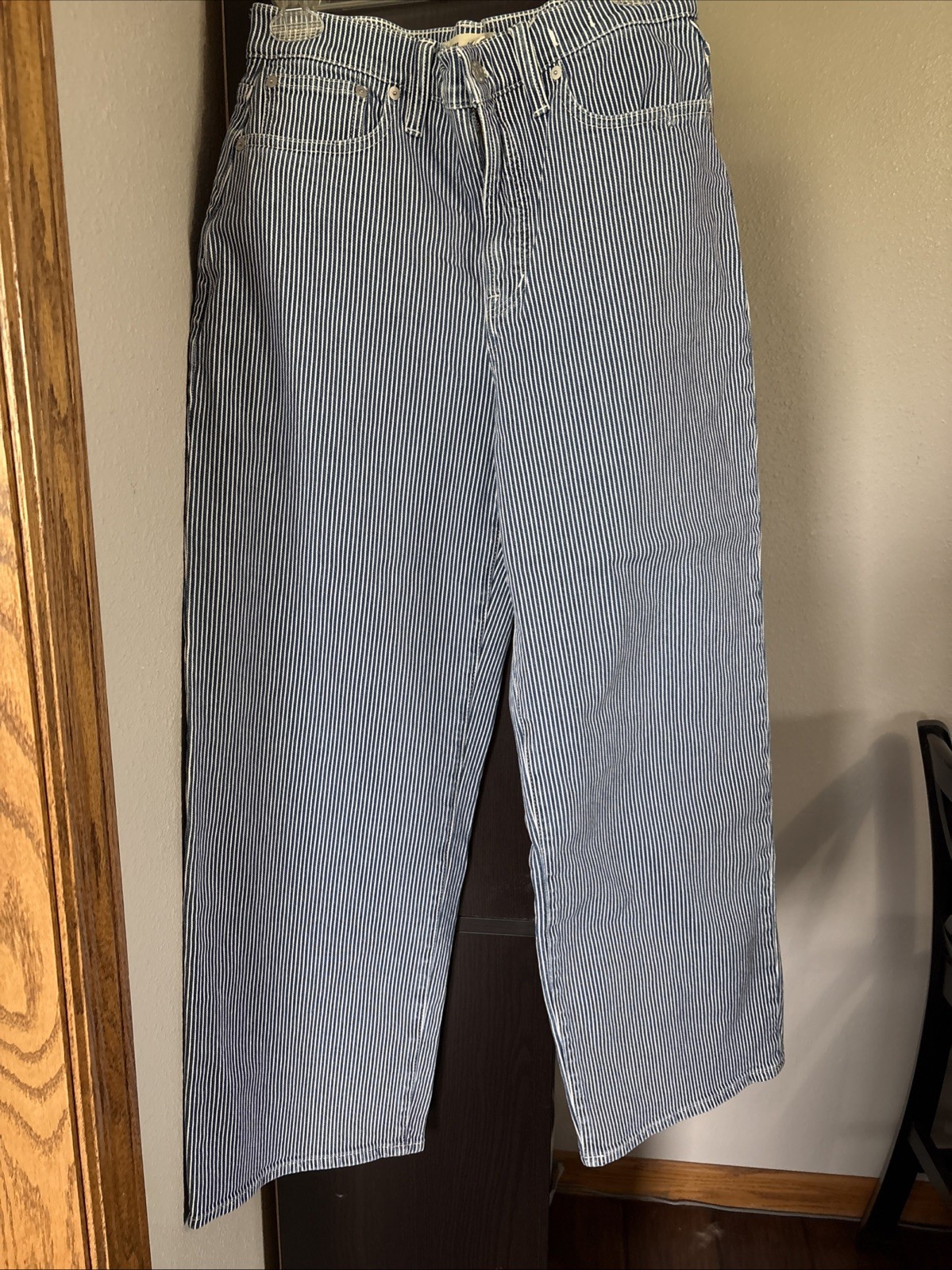 Women’s Madewell Size 29T (8) Vintage Wide-Leg Crop Pinstriped Jean