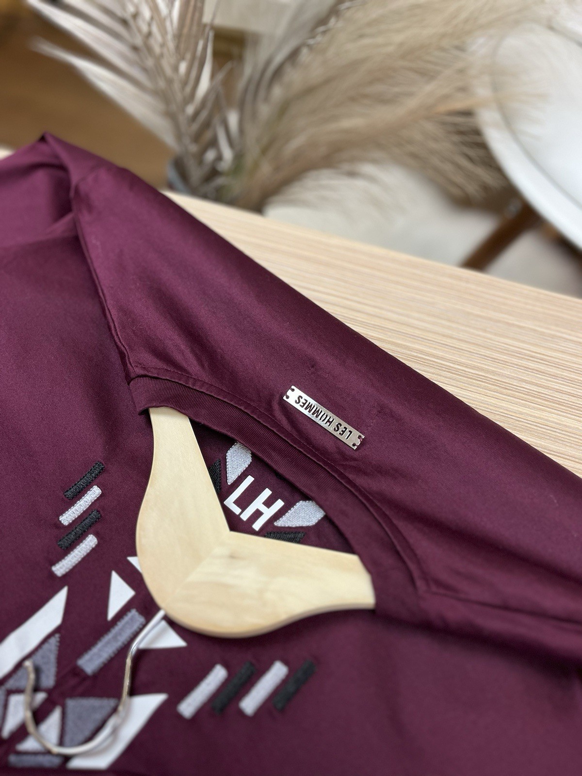 Les Hommes Notte Vandebosch Maroon T Shirt M Short Sleeve LH Geometric Tee gallery