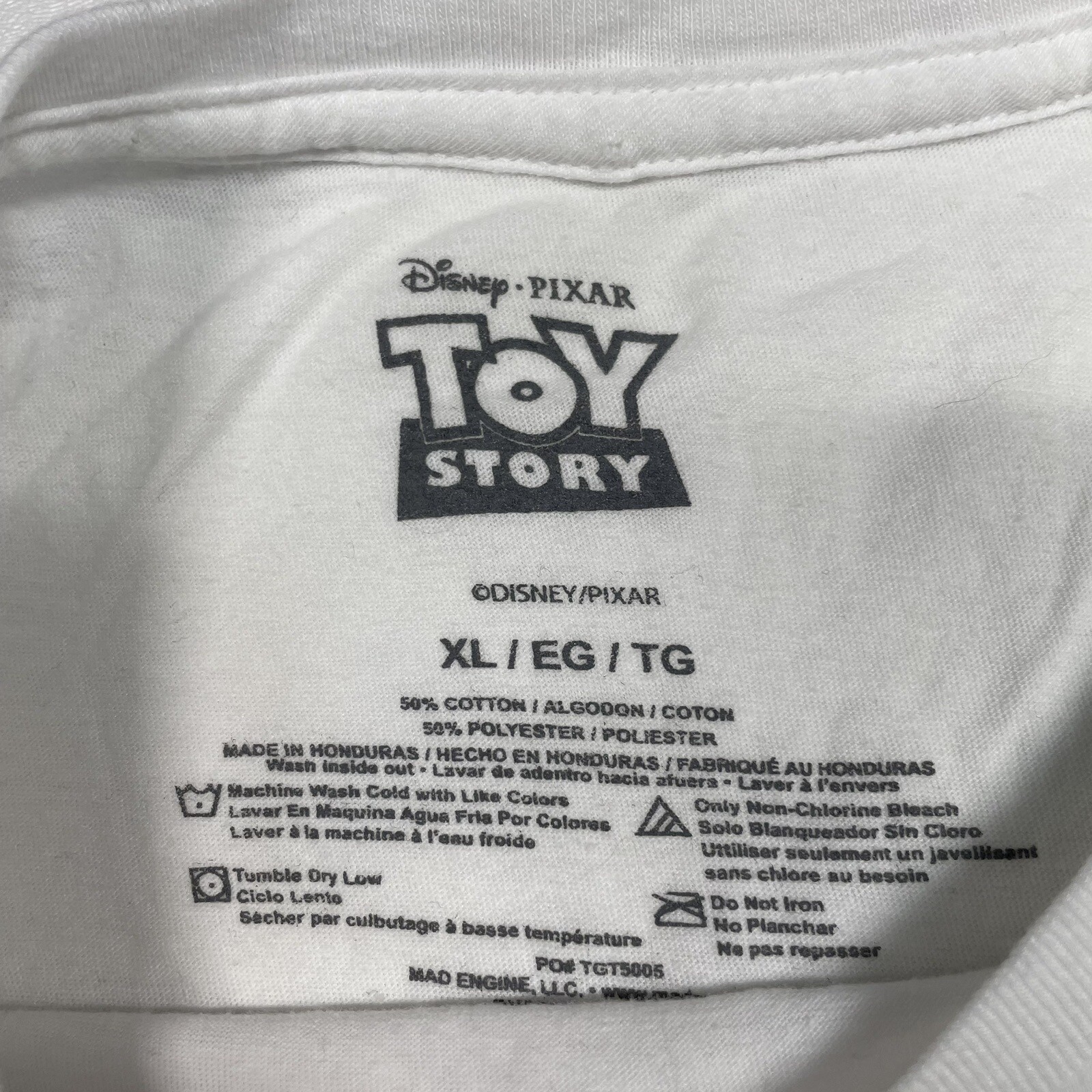 Toy Story Pizza Planet Shirt Men's XL White Short Sleeve Graphic Tee Food & Fun gallery
