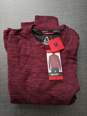 NWT Gerry Men’s Long Sleeve Crew Sweater Size Medium Red