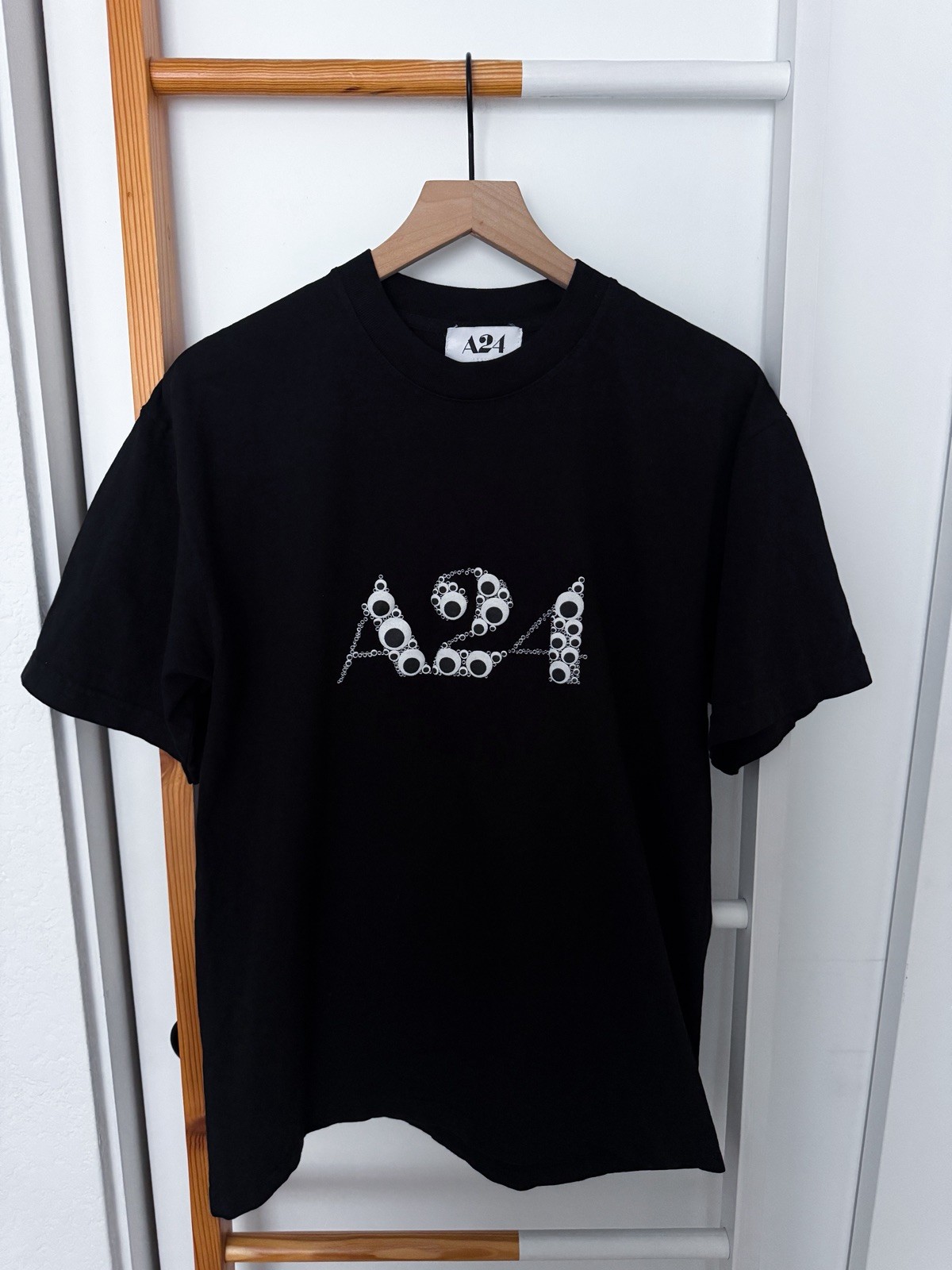A24 Everything Everywhere All At Once Googly Eye Puff Print T-shirt Men’s M gallery