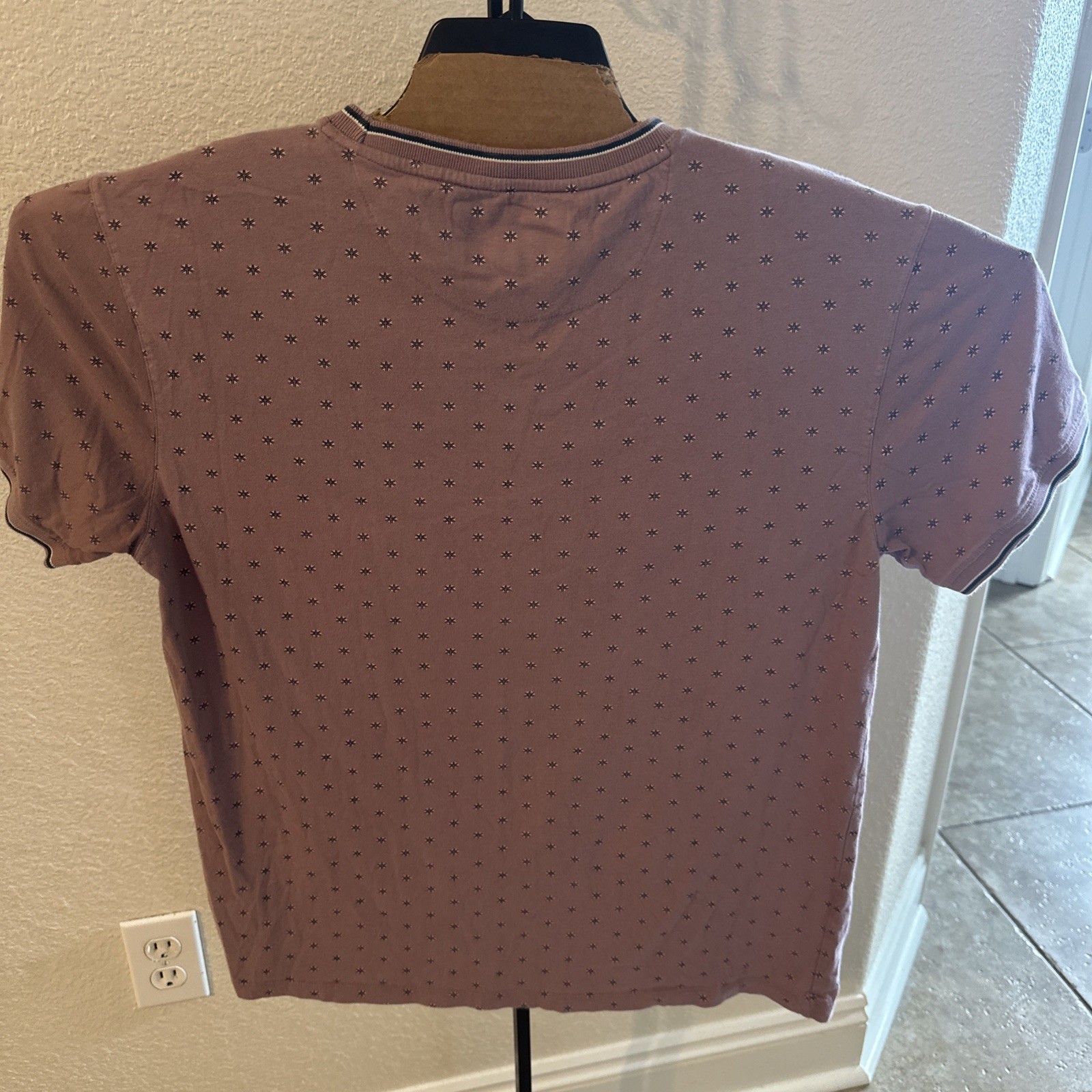 Nickel & Iron 100% Cotton Shirt Mens XL Plum Short Banded Sleeve and Collar gallery