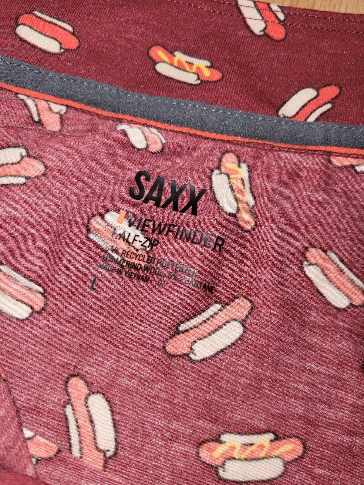 Saxx Viewfinder Long Sleeve Half Zip Top Red/Hot Dog Men's Size L gallery