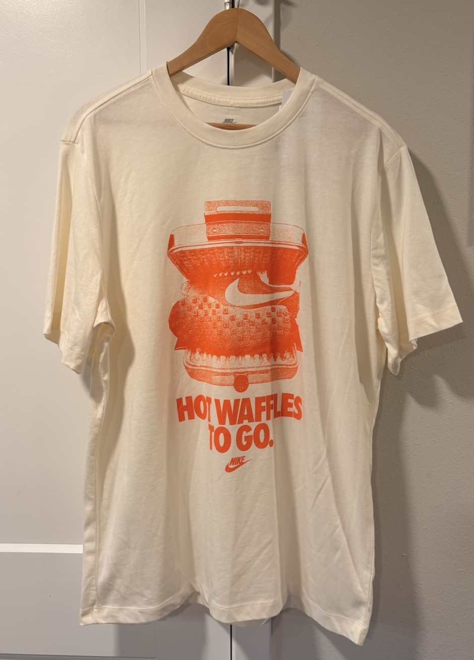 Nike Hot Waffles To Go Bowerman T-Shirt Ivory Tom Sachs HV9803-110 Men’s L NWT gallery