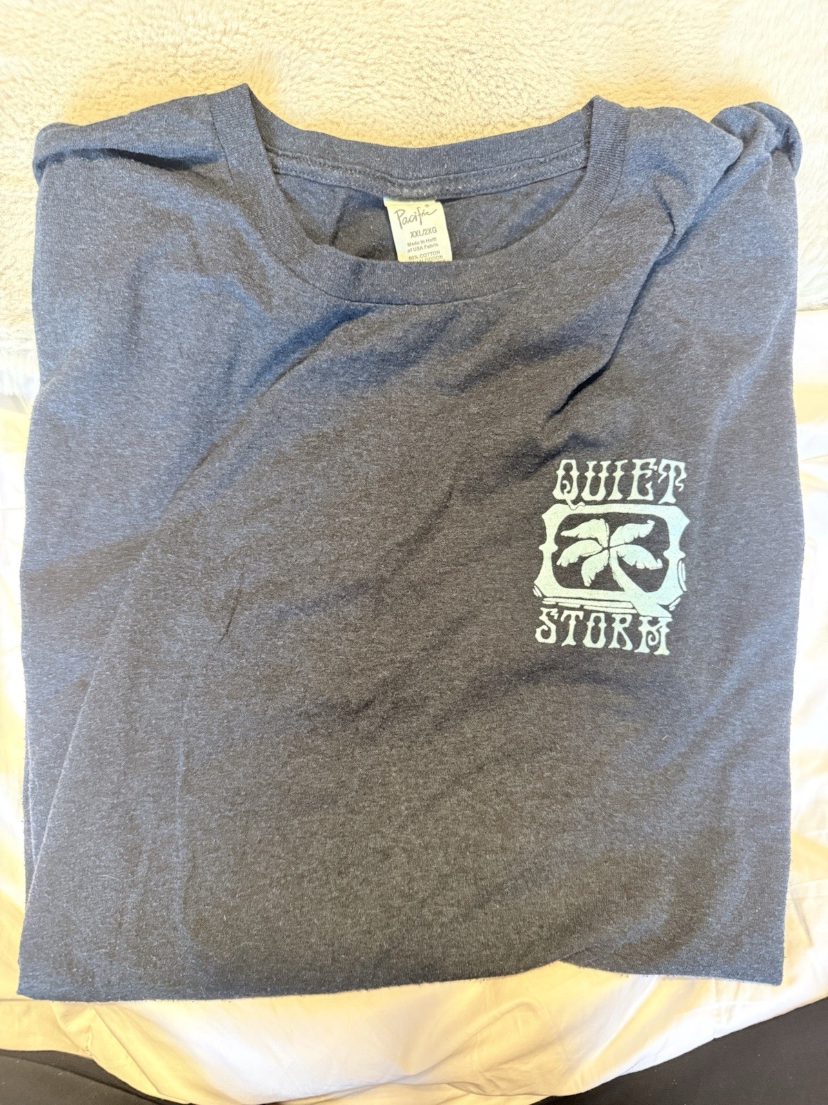 Pacific Men’s XXL Regular Dark Gray/Yellow/Blue Graphic Print Surf Tee gallery