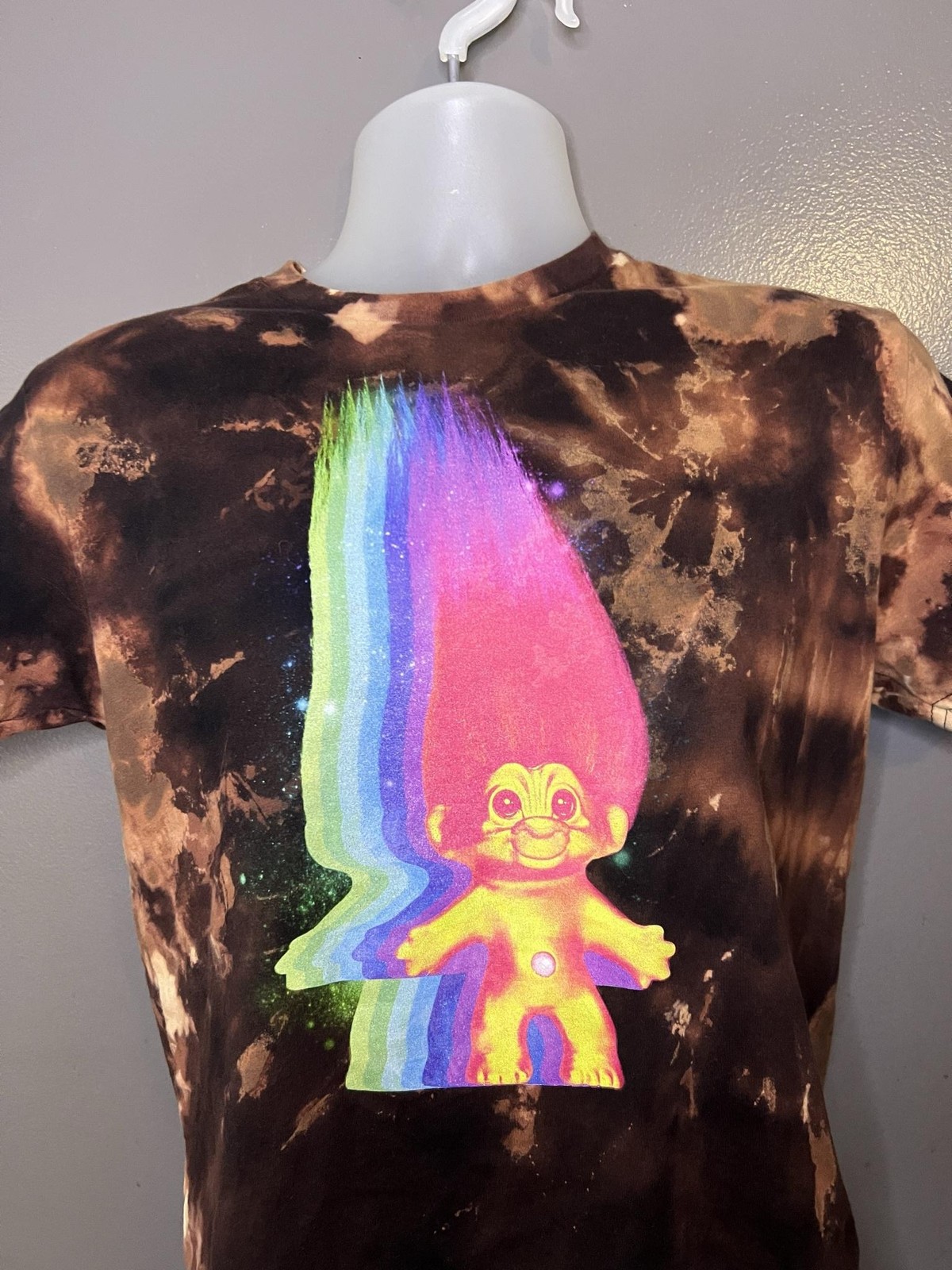 Good Luck Trolls Shirt Mens Small Brown Bleach Tie Dye Rainbow Graphic Tee gallery