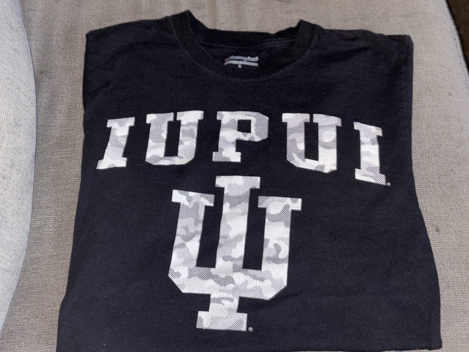 Champion Men’s Black Graphic Print Crew Neck T-Shirt Size S Logo "TUF U" gallery