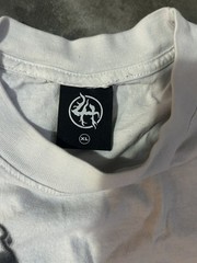 Lost Hills – LH Patch Logos Graphic Tee White XLarge