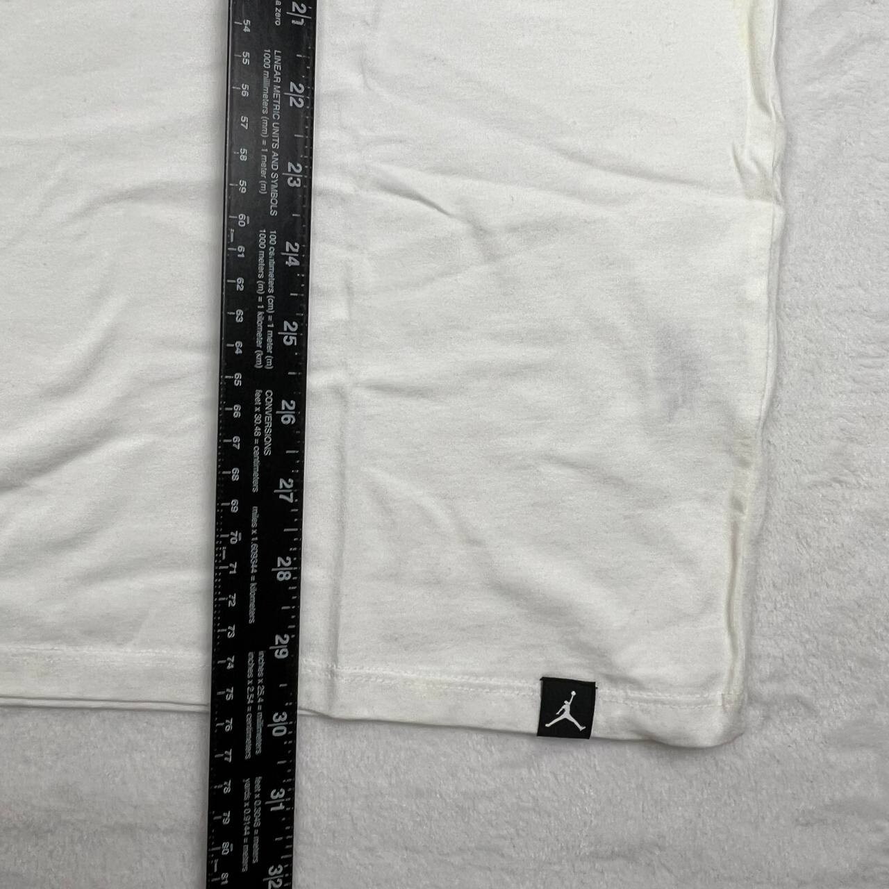 Air Jordan 13 XIII Unlucky Shirt Men Extra Large White Jumpman Short Sleeve XL gallery