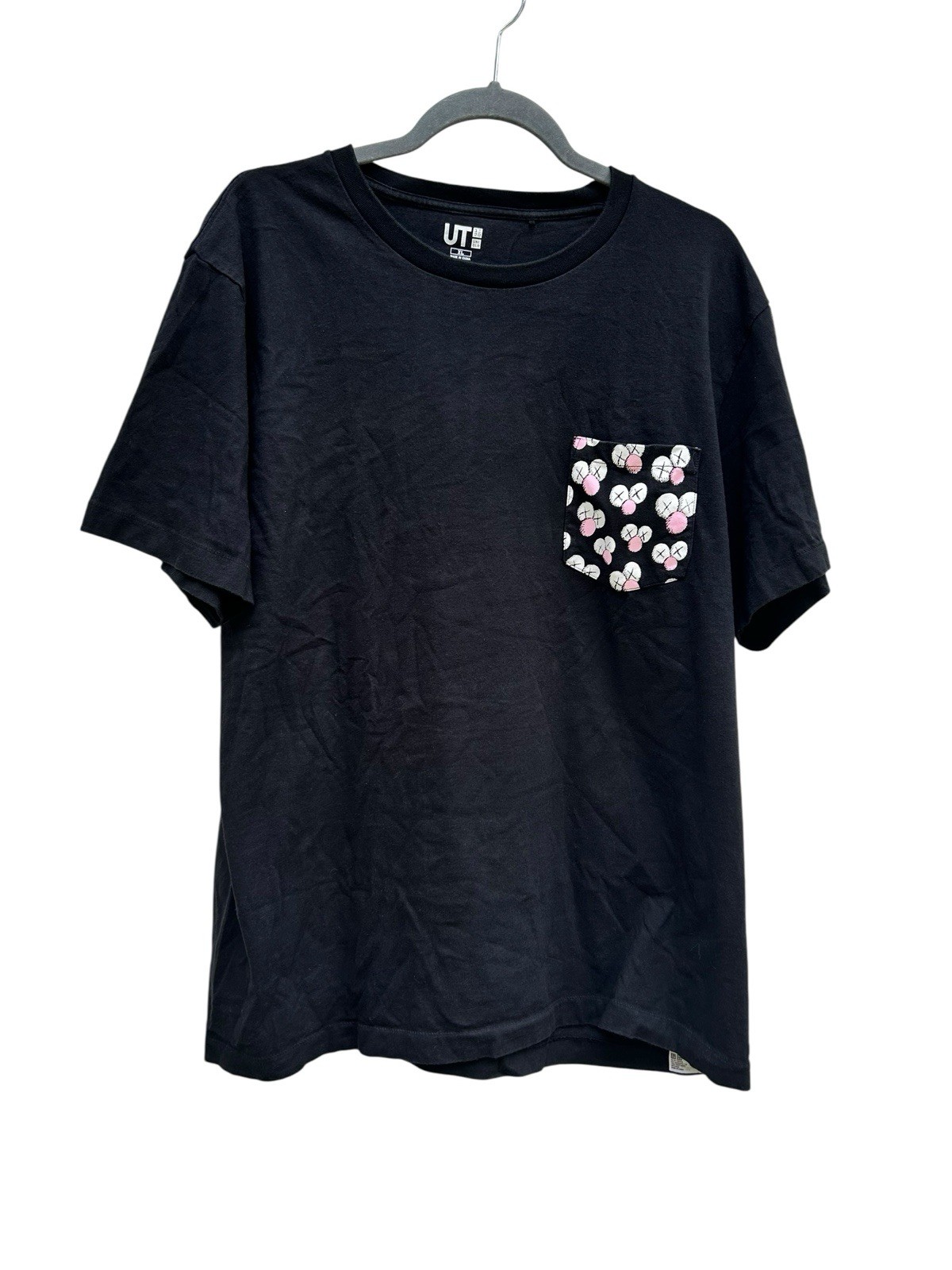 Kaws x Uniqlo UT 2019 Pocket T Shirt Men’s XL Black gallery