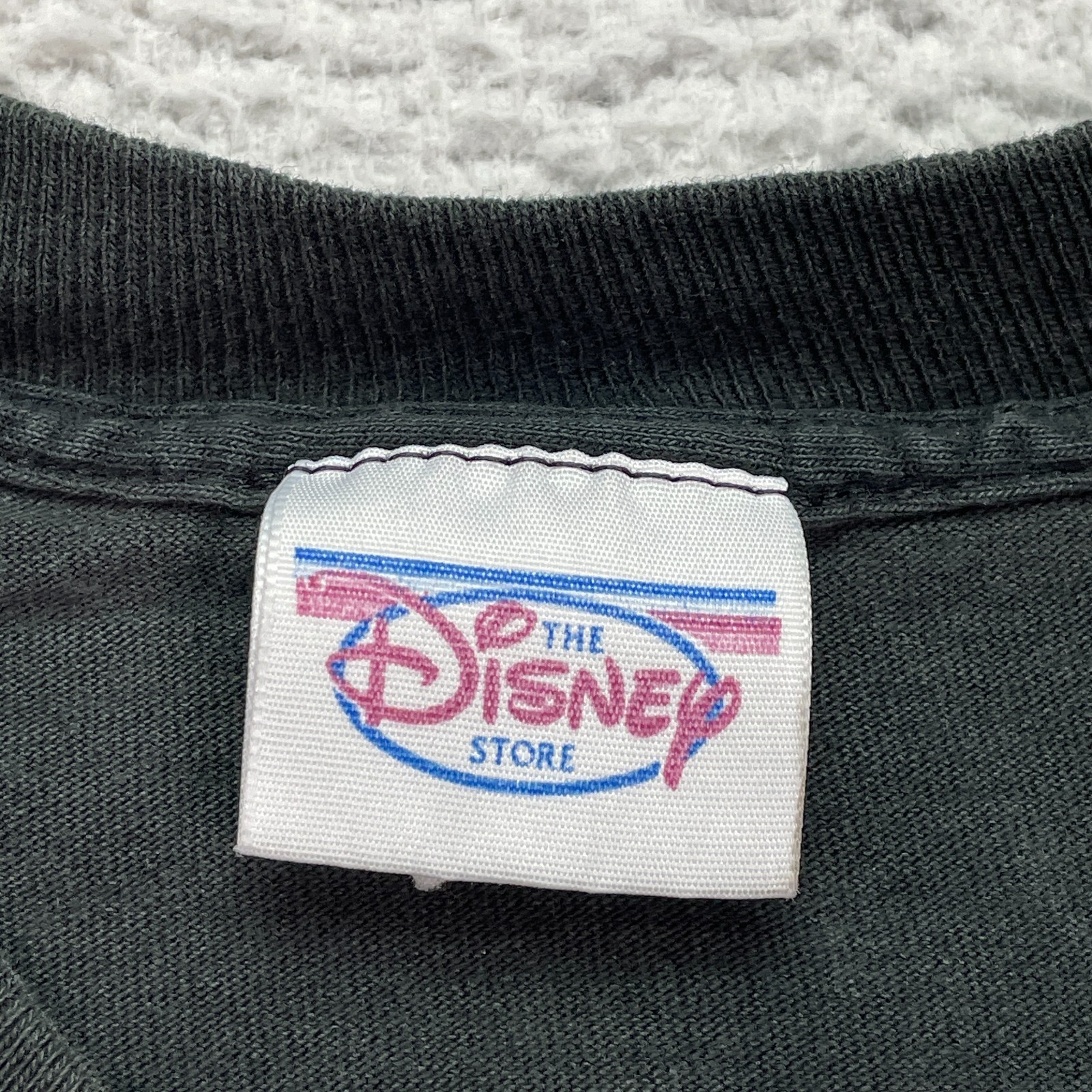 Vintage Beauty And The Beast T-Shirt OSFA Estimated 2XL Disney Store gallery