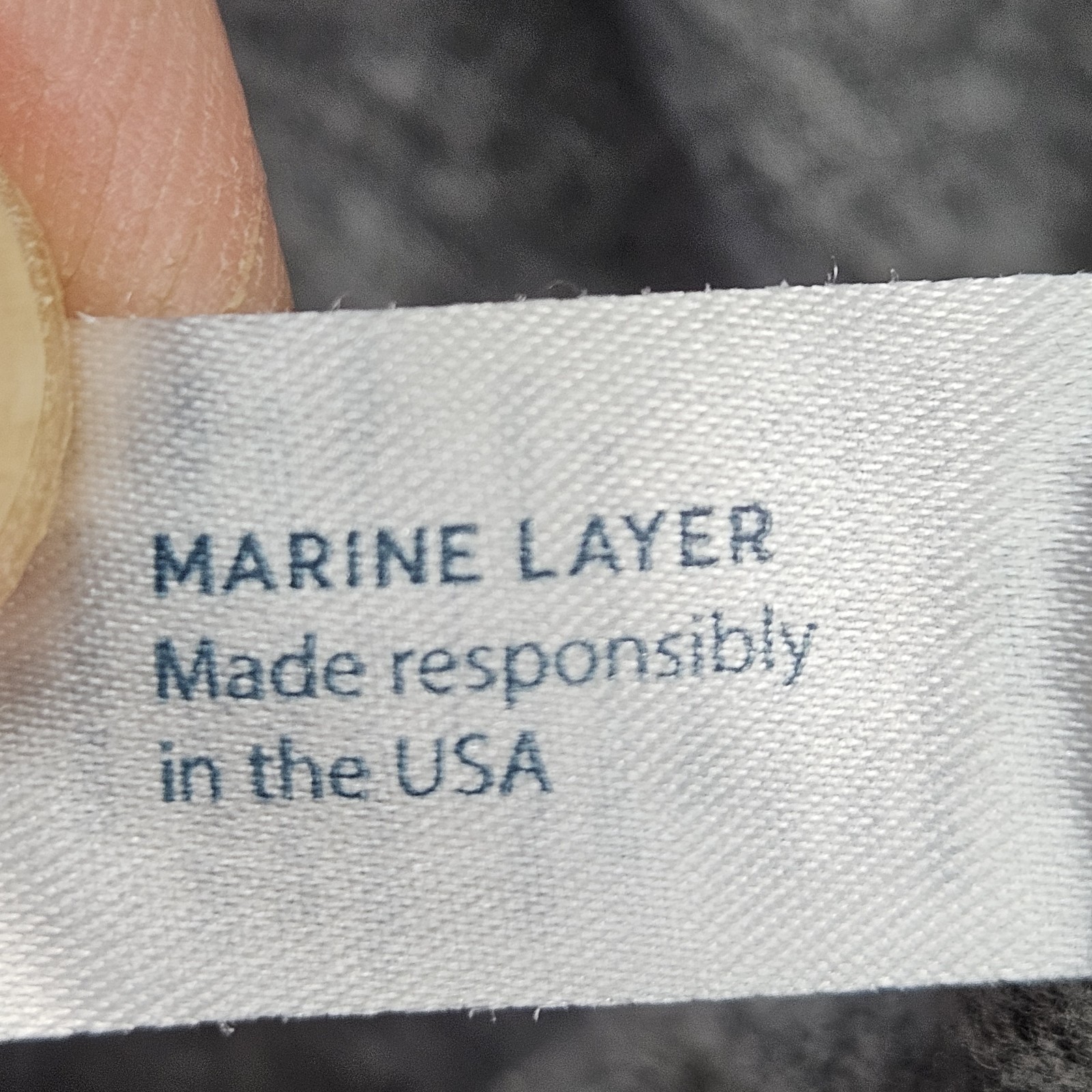 MARINE LAYER USA T Shirt Men Medium (fits like Large) Gray Made in USA Modal gallery