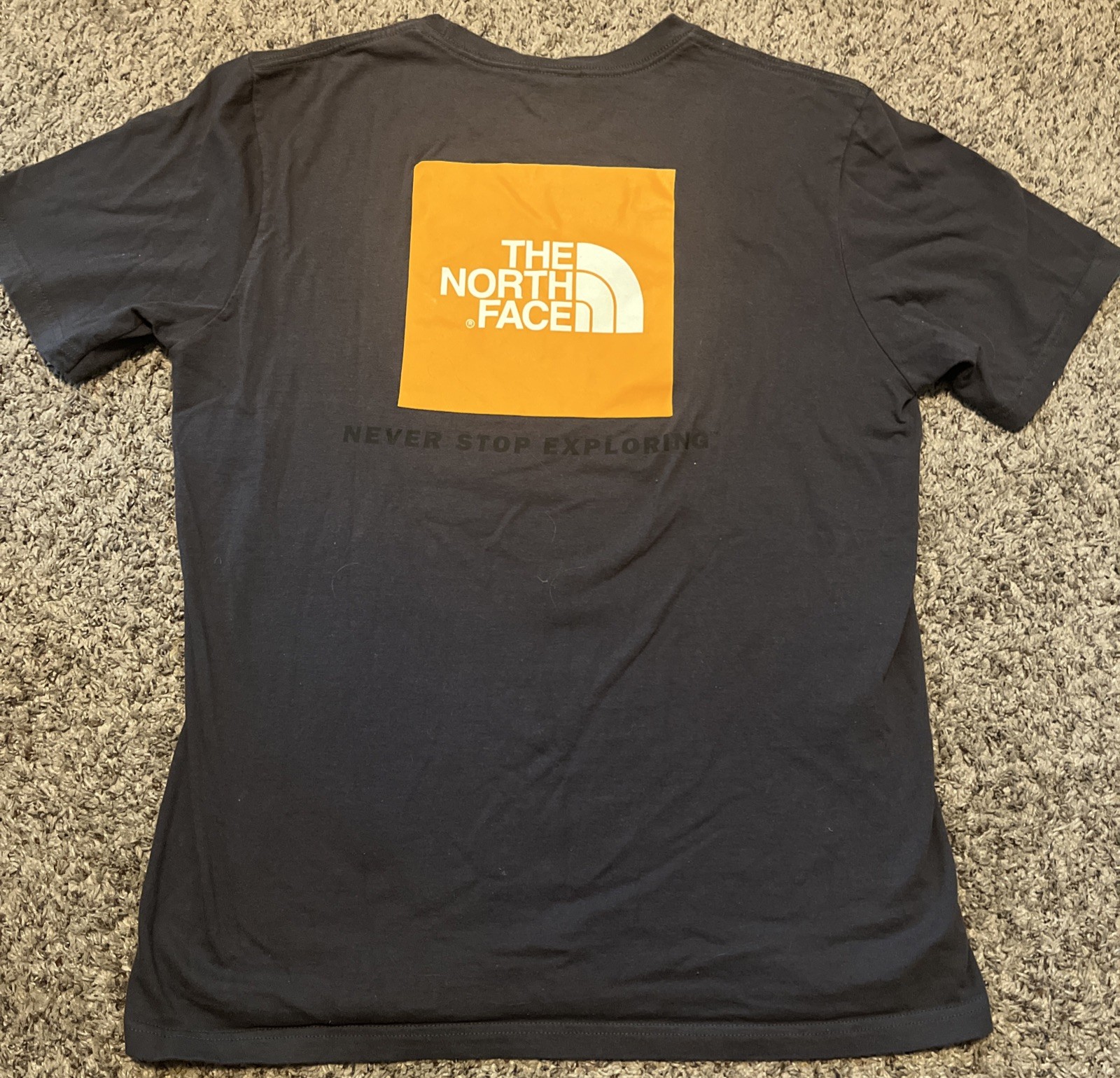 The North Face Men’s T-shirt Sz Med Dark Gray Never Stop Exploring Yellow Logo gallery