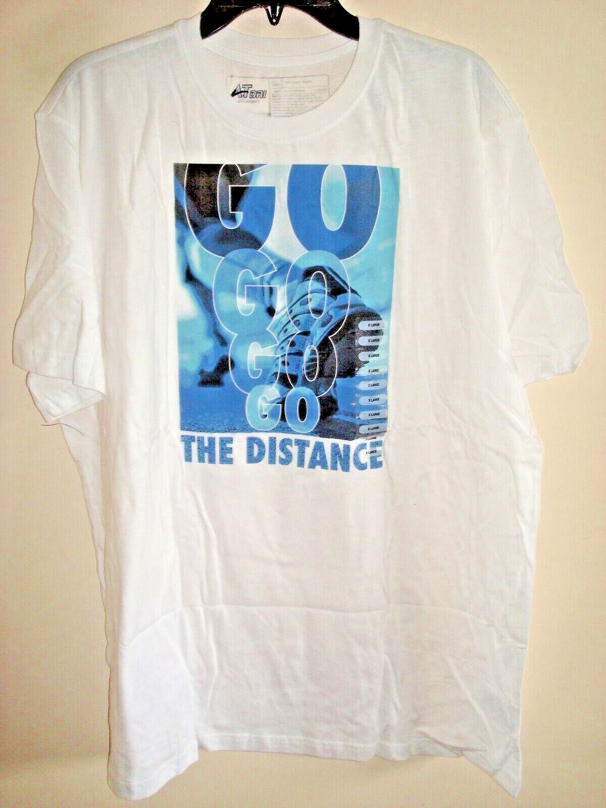 Mens T-Shirt White GO Go Go The Distance Size Medium Wicking gallery