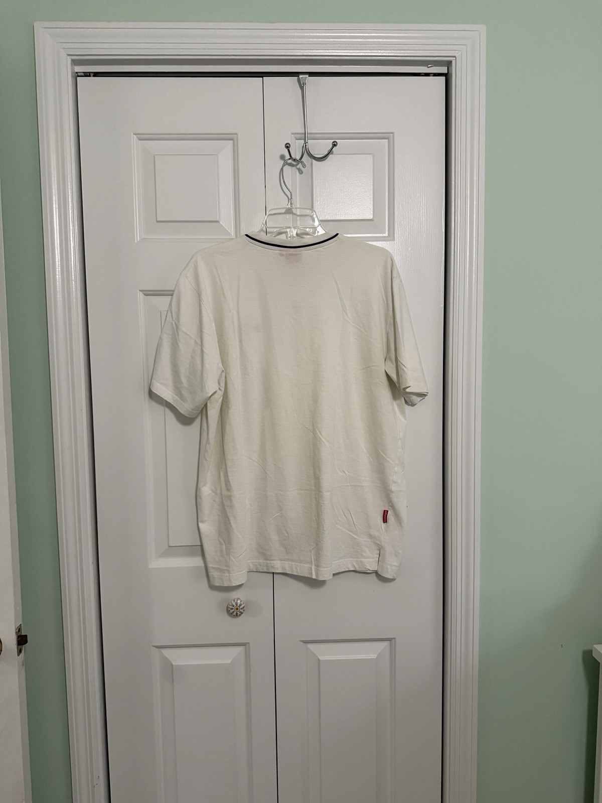 Slazenger T Shirt Mens XL White Short Sleeve V Neck Logo Sports Casual Outdoors gallery