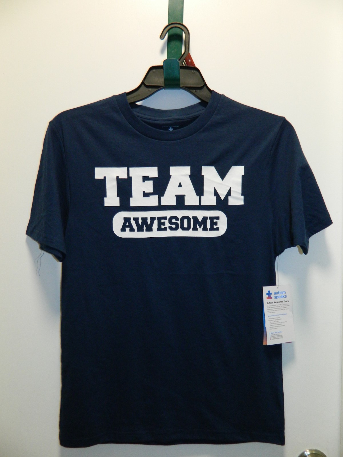 Autism Awareness Shirt Team Awesome Brand New -Blue size LARGE -UNISEX gallery