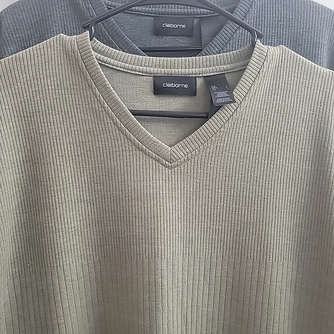 Lot of 2 Claiborne Ribbed Textured V-Neck T-Shirts | Both Size Men's Large gallery