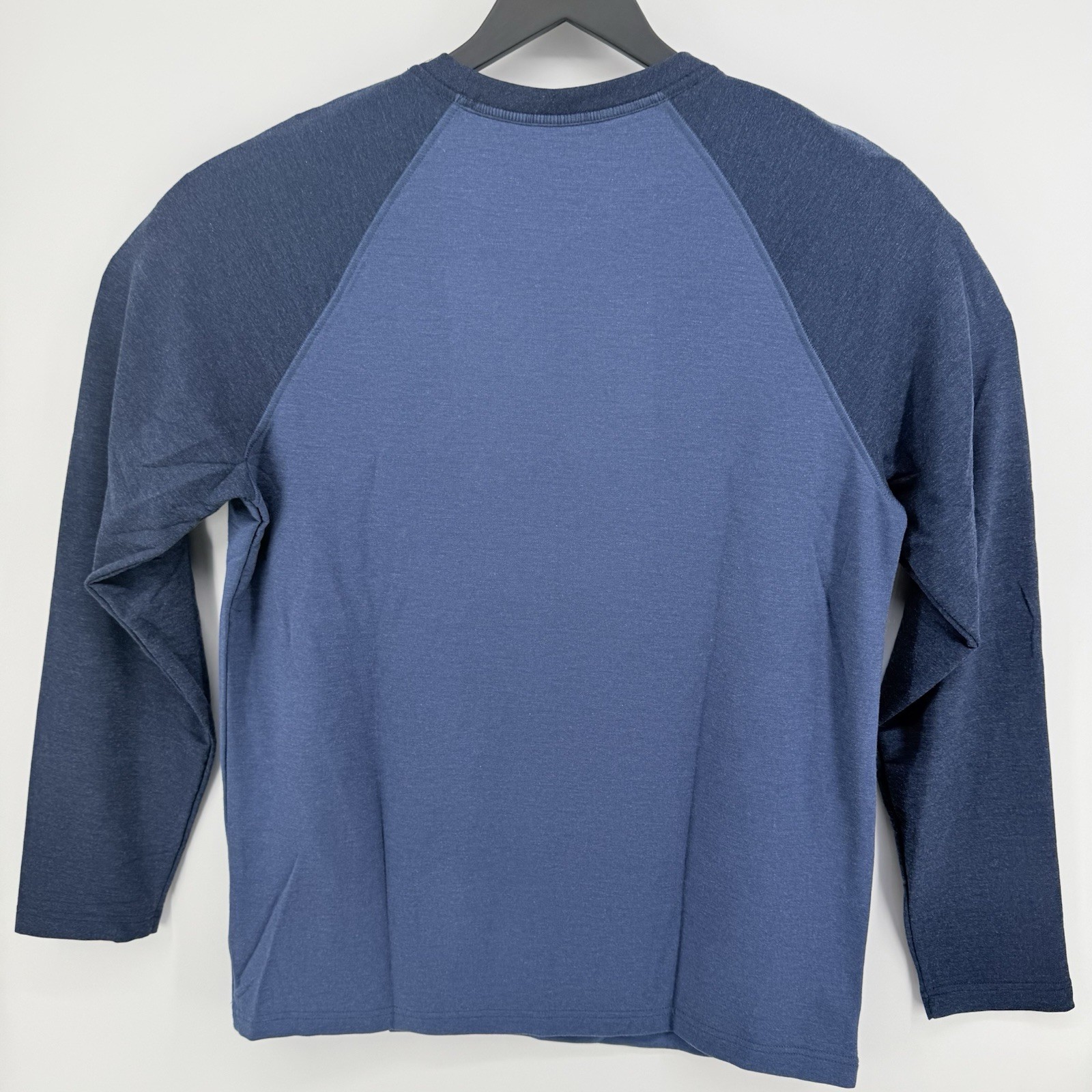 Orvis Classic Collection Pullover Shirt Mens Blue Large Long Sleeve Size L gallery