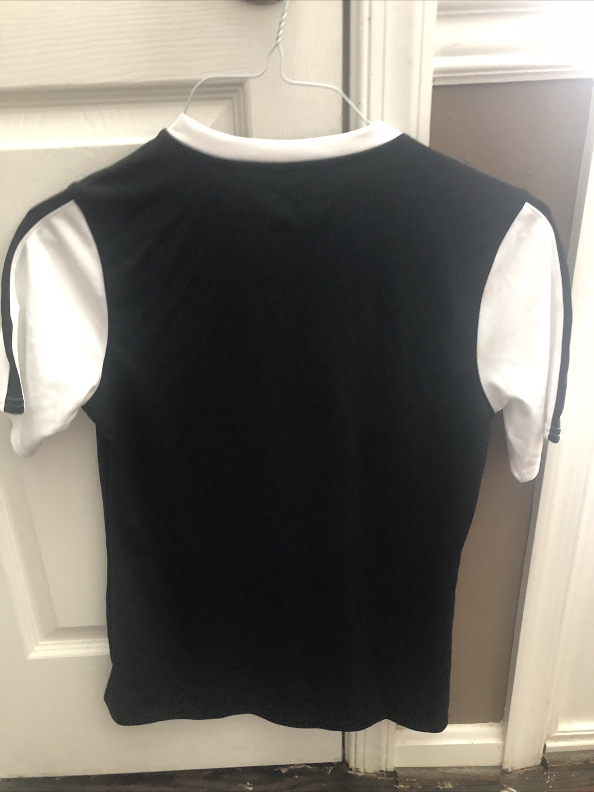 Under Armour Semi-fitted Heatgear Men's T-shirt - Small - Short Sleeves gallery