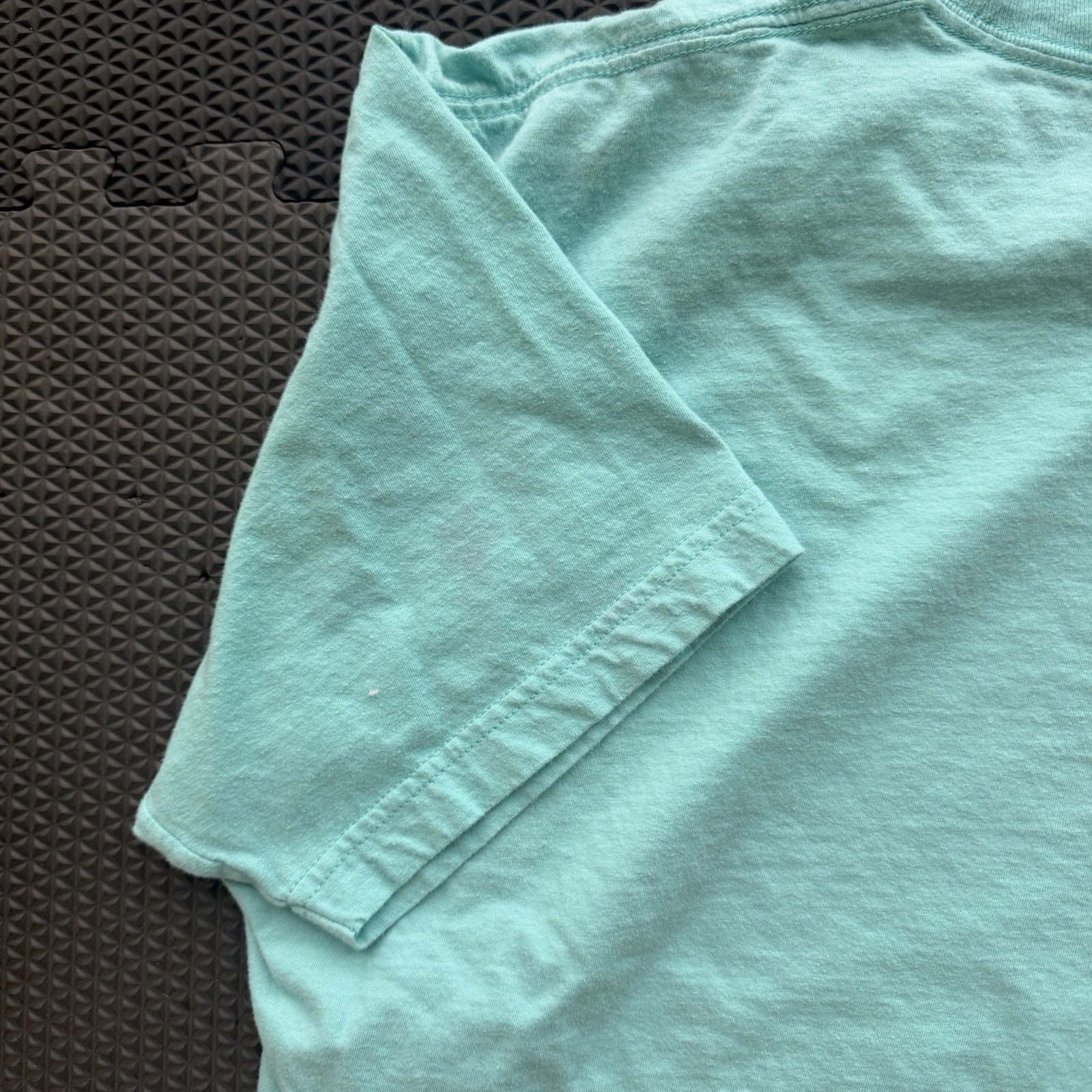 VTG 2000s Daniel Johnston “Good Versus Evil” Boxing Teal Graphic T shirt Sz XL gallery