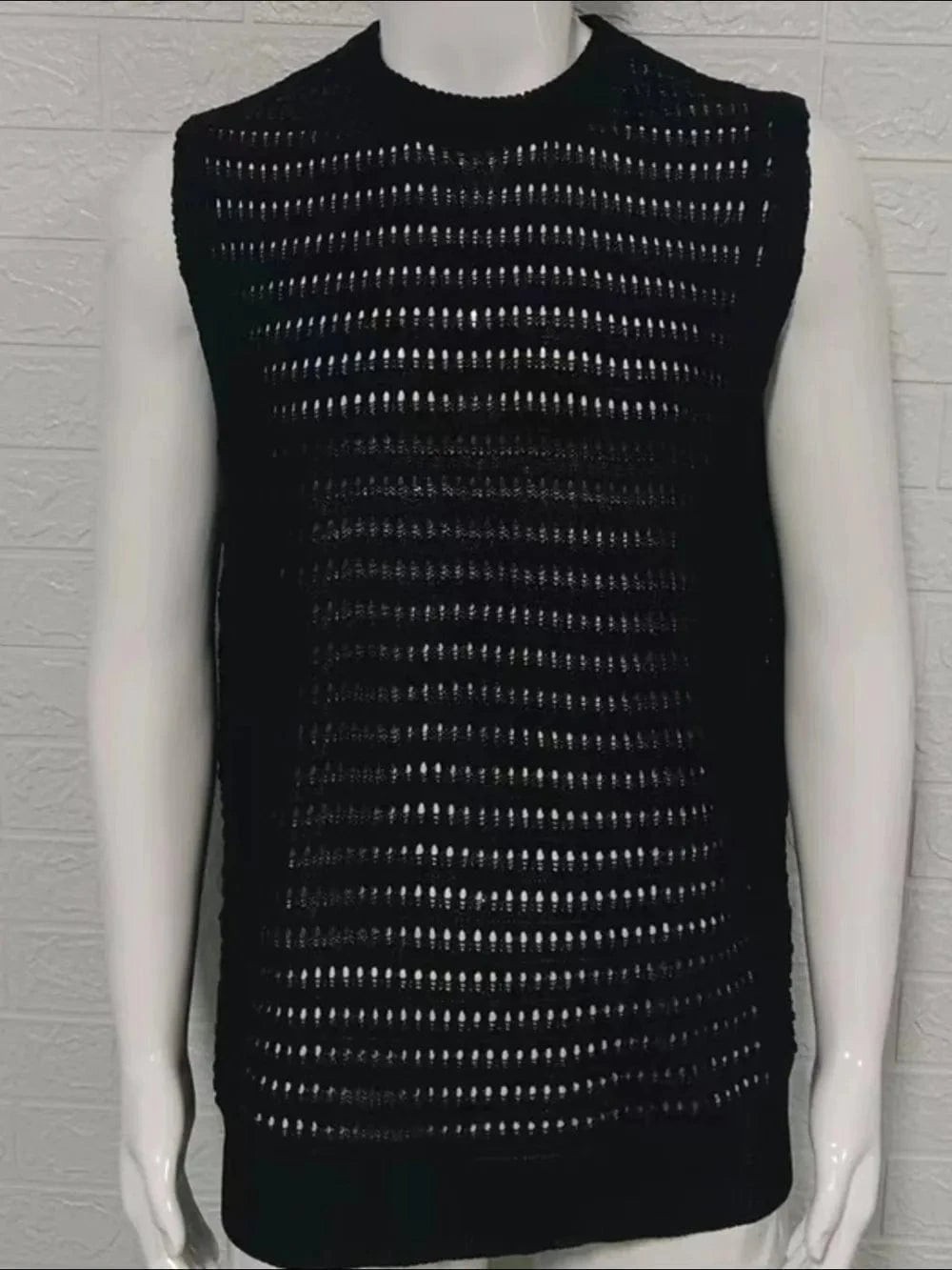 Ivory Round Neck Hollow Out Sleeveless Knit Men's Top gallery