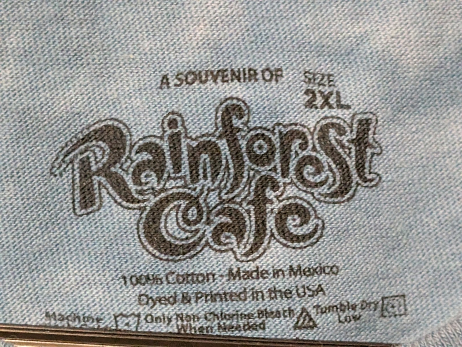 Rainforest Cafe By The Mountain Men's T-shirt Blue "Colorful Elephant" 2XL #5615 gallery