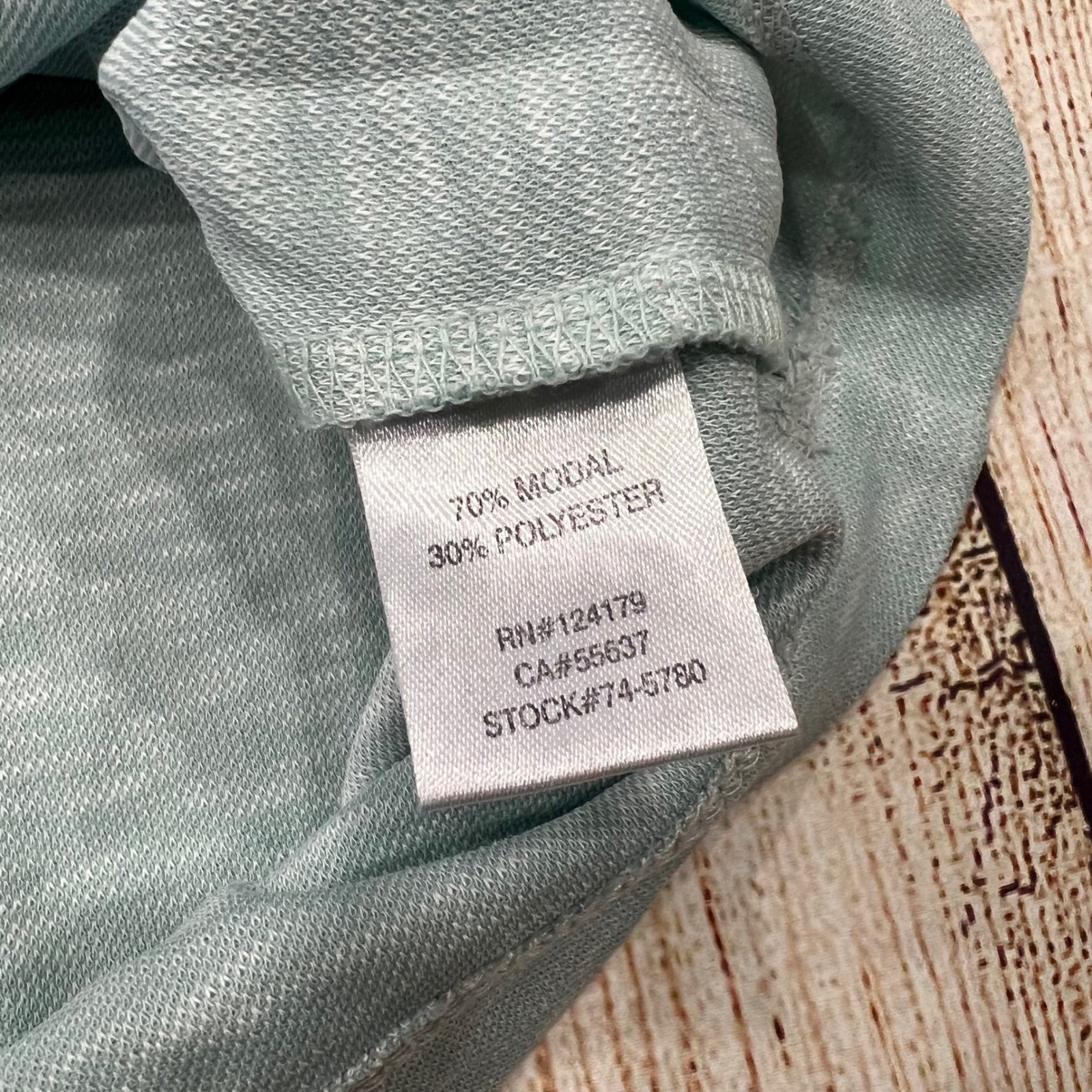Johnston & Murphy Mens V-Neck T-Shirt Large Sage Green Marled Modal Blend gallery