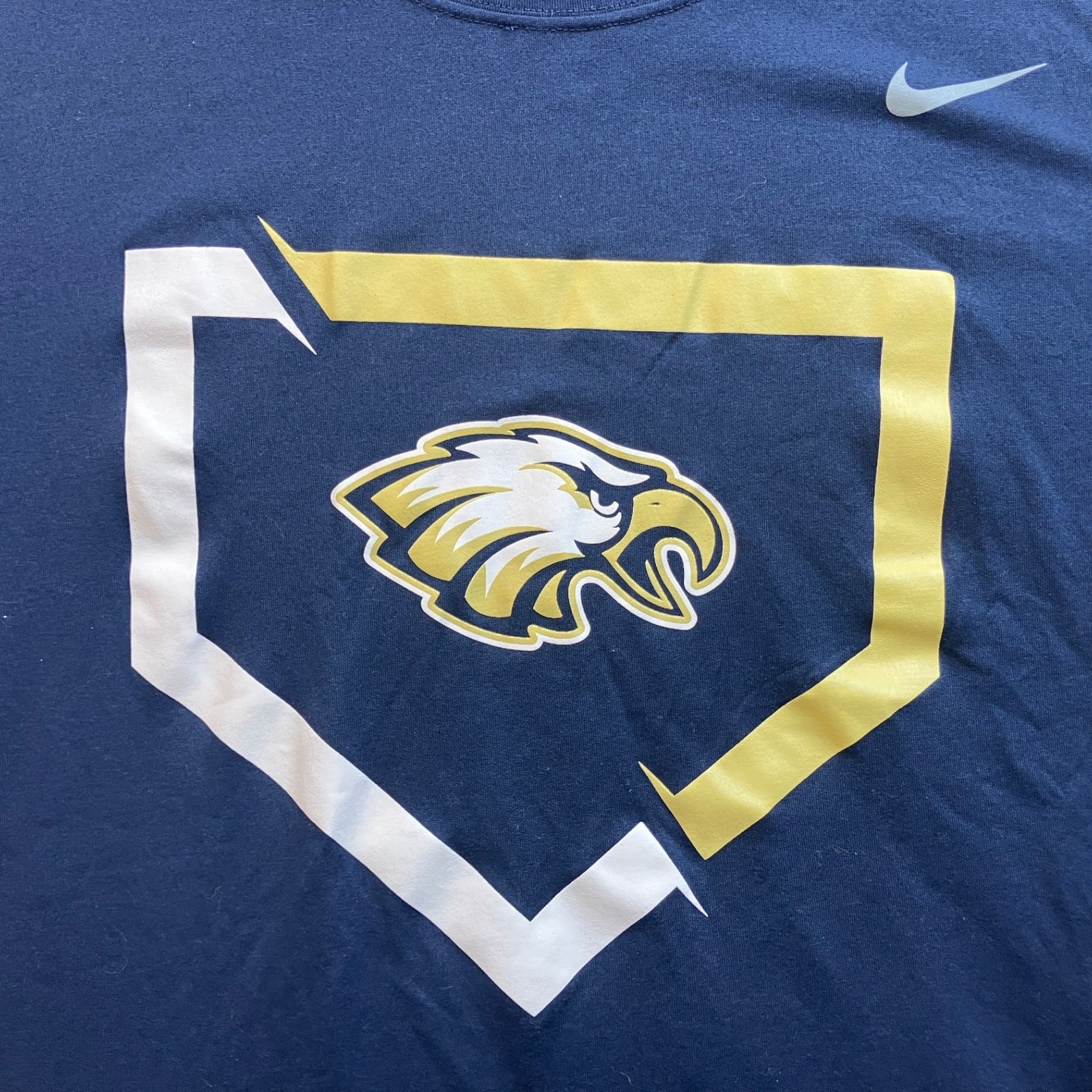 Eagles Nike Shirt Mens Large College Baseball Logo Athleisure Workout gallery