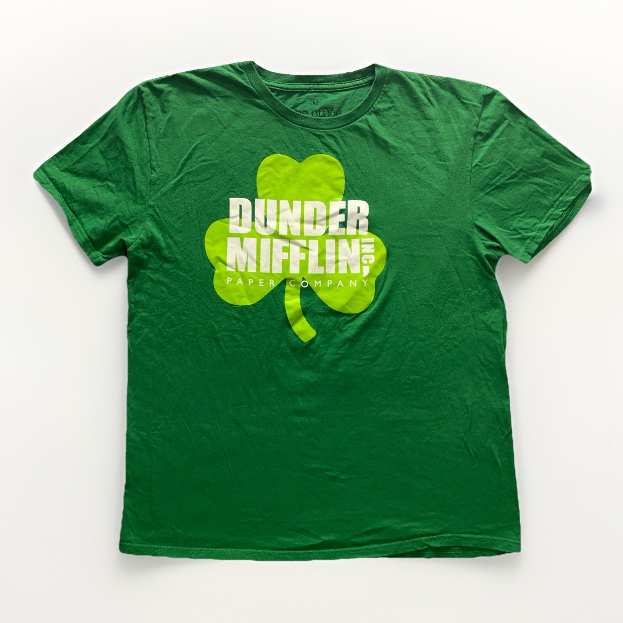 The Office NBC Dunder Mifflin Paper Company Green Logo Lucky T-Shirt Men’s L