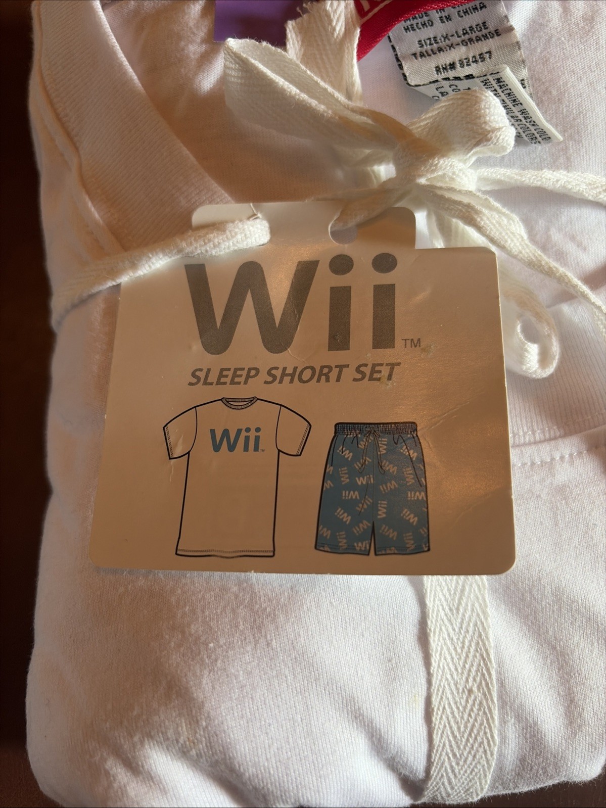 NEW Nintendo Wii 2009 XL Promo Shirt And Shorts Logo Promotional Item NICE! gallery