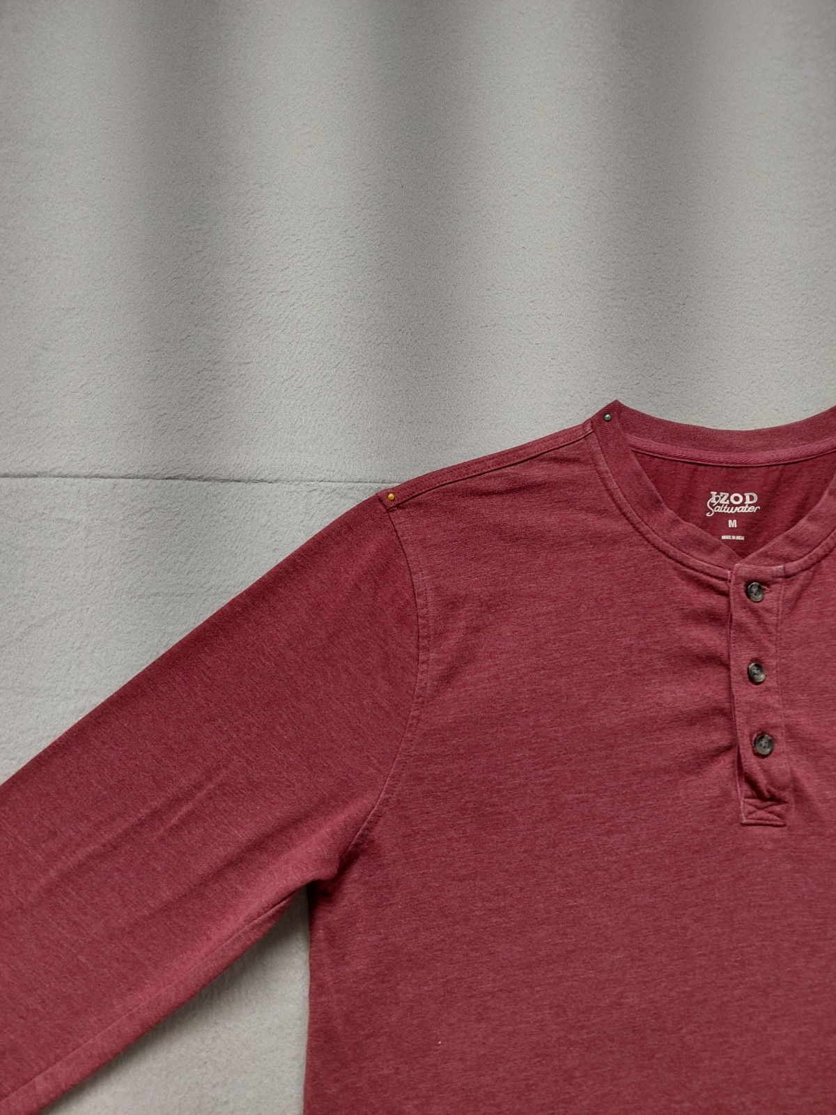 Izod Saltwater Men T Shirt M Oxblood Long Sleeve Crew Neck Button Logo Casual gallery