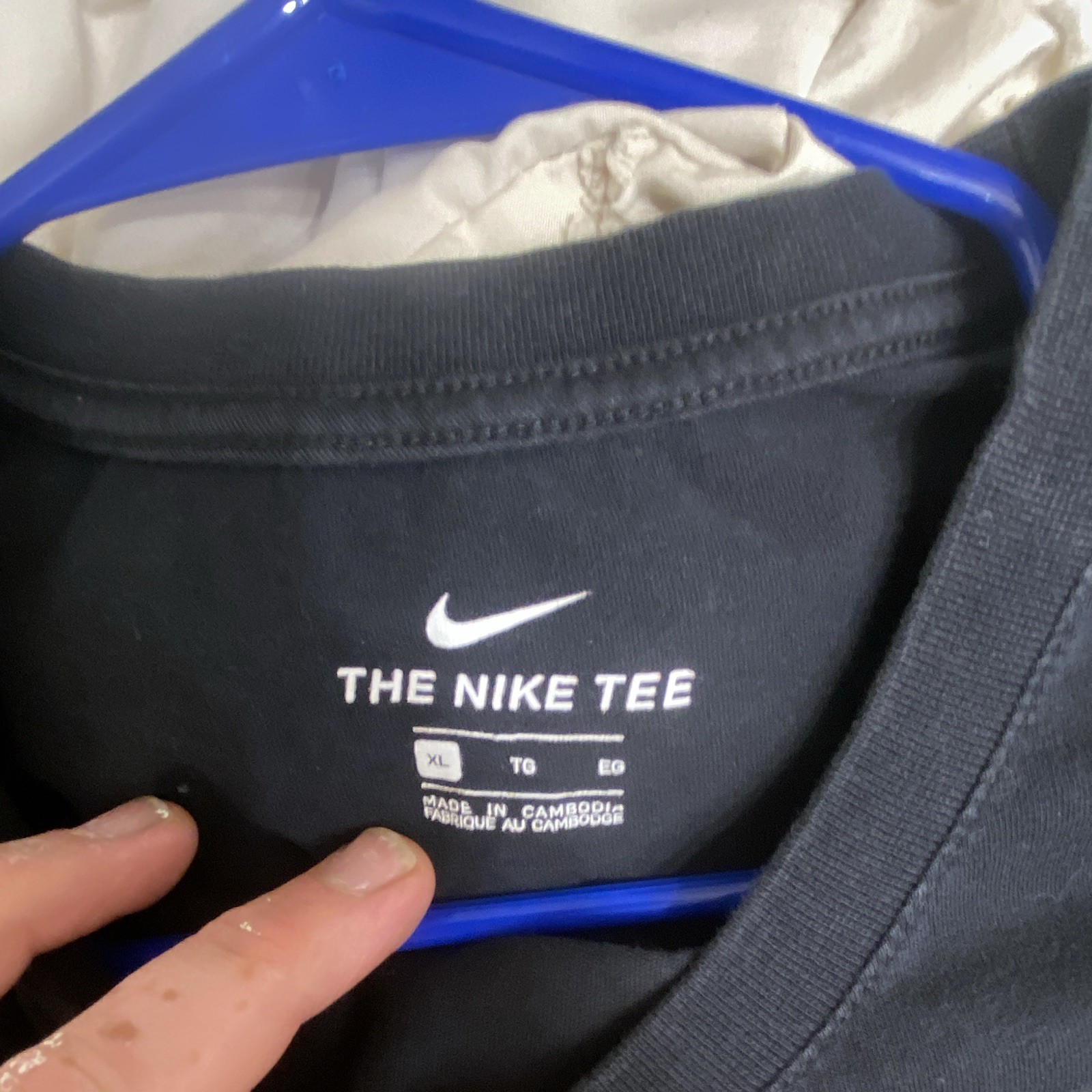 Nike The Nike Tee Men's Black Graphic Logo T-Shirt XL Short Sleeve Crew gallery