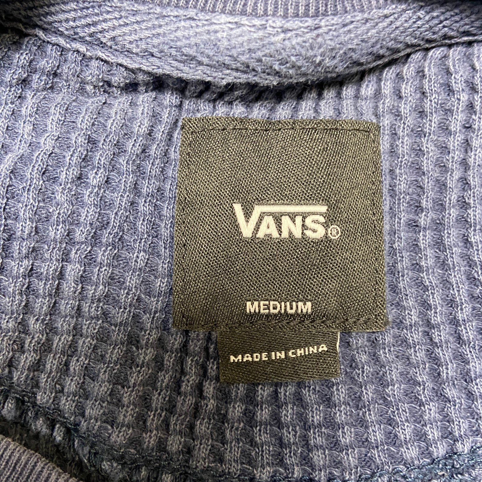 Vans Shirt Mens Medium Navy Blue Waffle-Knit Long Sleeve Round Neck Thermal Tee gallery