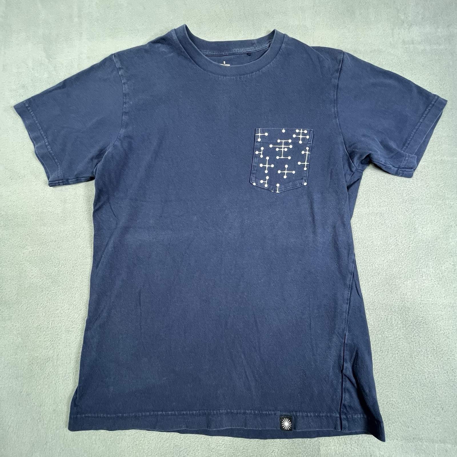 UT Uniqlo x Eames Office Shirt Adult S Blue Short Sleeve SPRZNY MoMA Mens