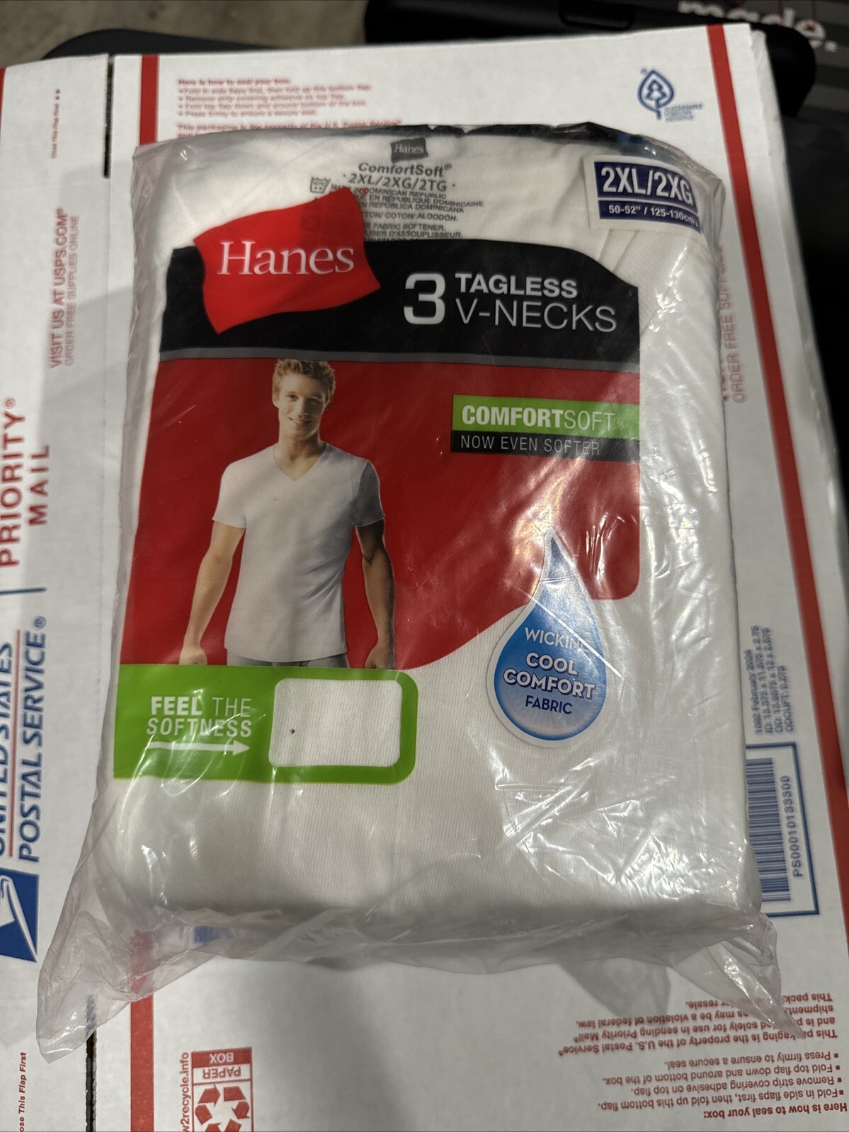 Hanes Comfort Soft Men's White V-Neck Shirts (3 Pack) - Size 2XL gallery