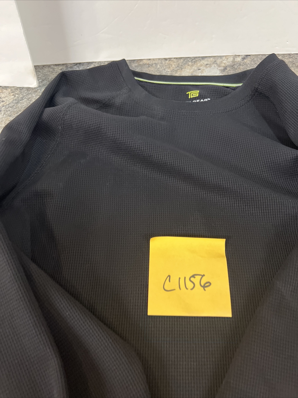 Tek Gear Adult Long Sleeve Waffle Men's Shirt XL 100% Polyester Black gallery
