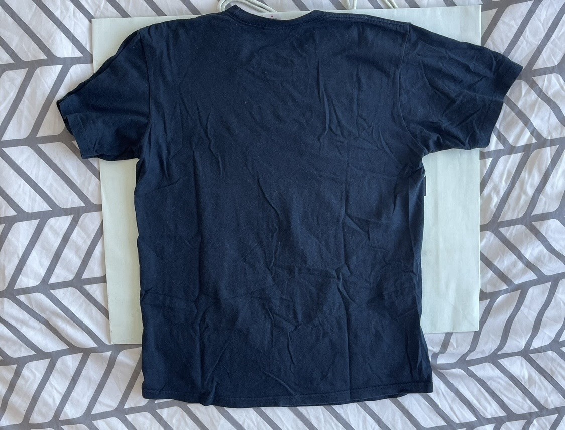 Supreme Crest T Shirt Navy S/S 2021 Sz M 100 % Authentic gallery