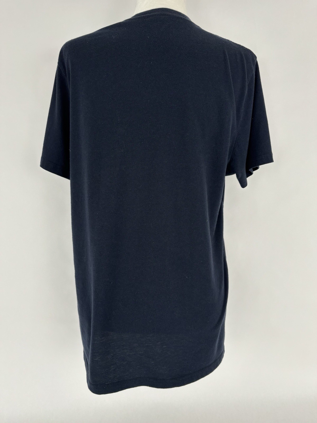 Old Navy Solid Navy Blue V-Neck Neck Short Sleeve T-Shirt Men's Size Medium gallery