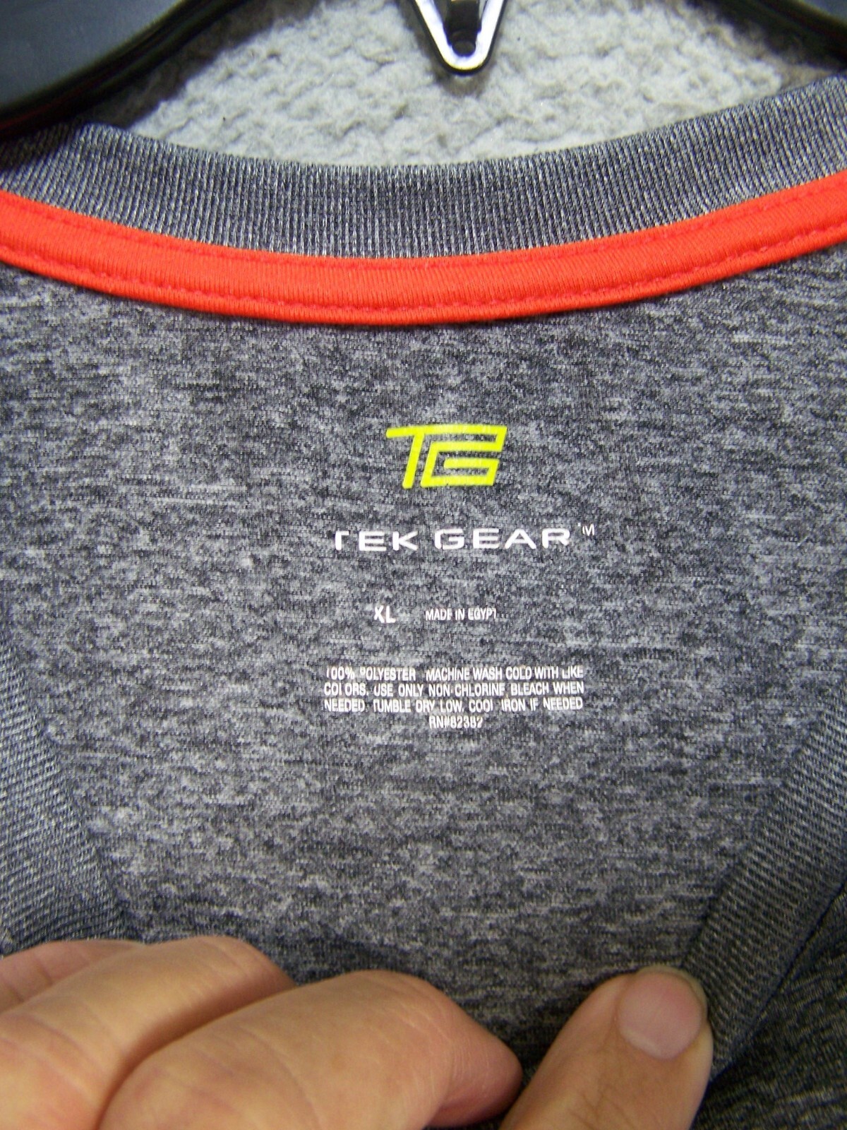 TEK GEAR Shirt Adult Extra Large Gray Athletic Outdoor Sports Short Sleeves Mens gallery