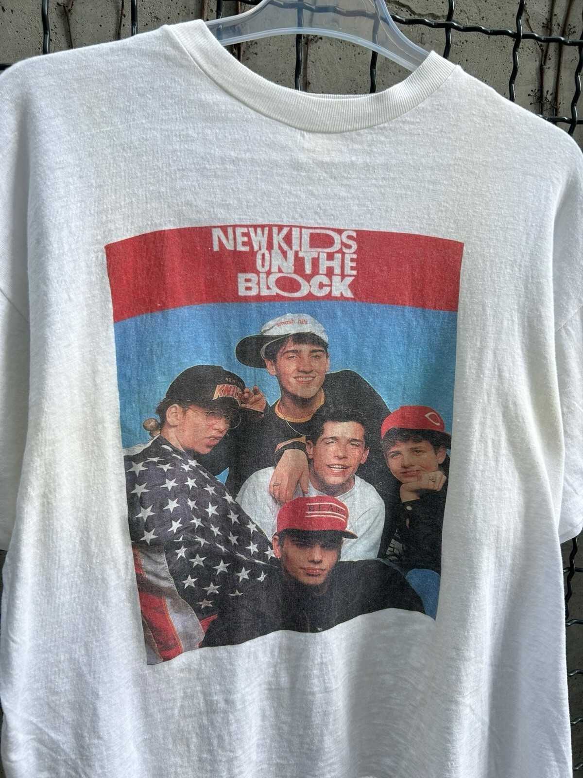 Vintage 80s New Kids on the Block Band White T-shirt D875 gallery
