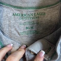American Eagle Men’s Gray Ribbed Long Sleeve Top Size Medium