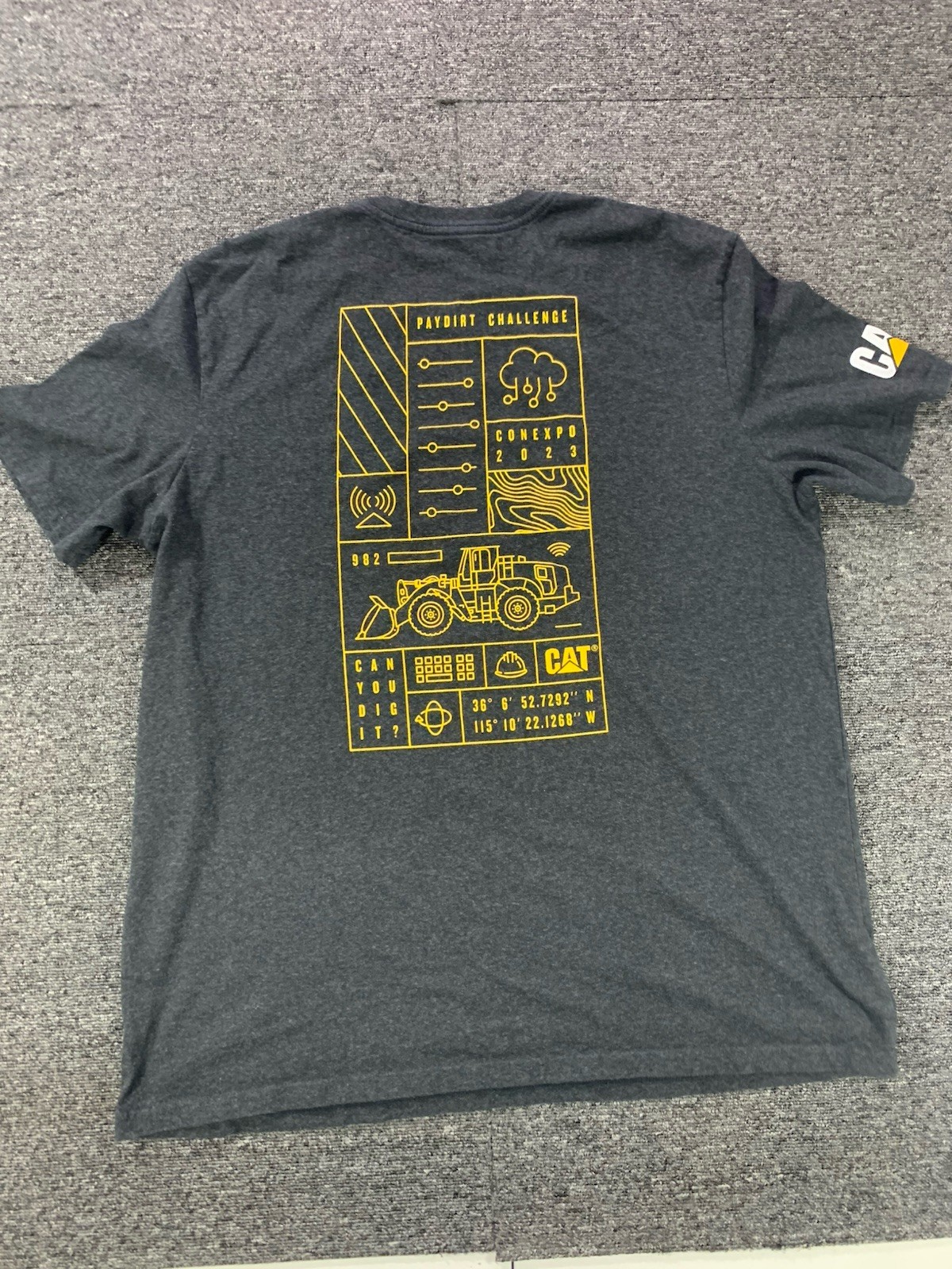 District Re-Tee T-shirt Mens XXL Charcoal Crew Neck gallery