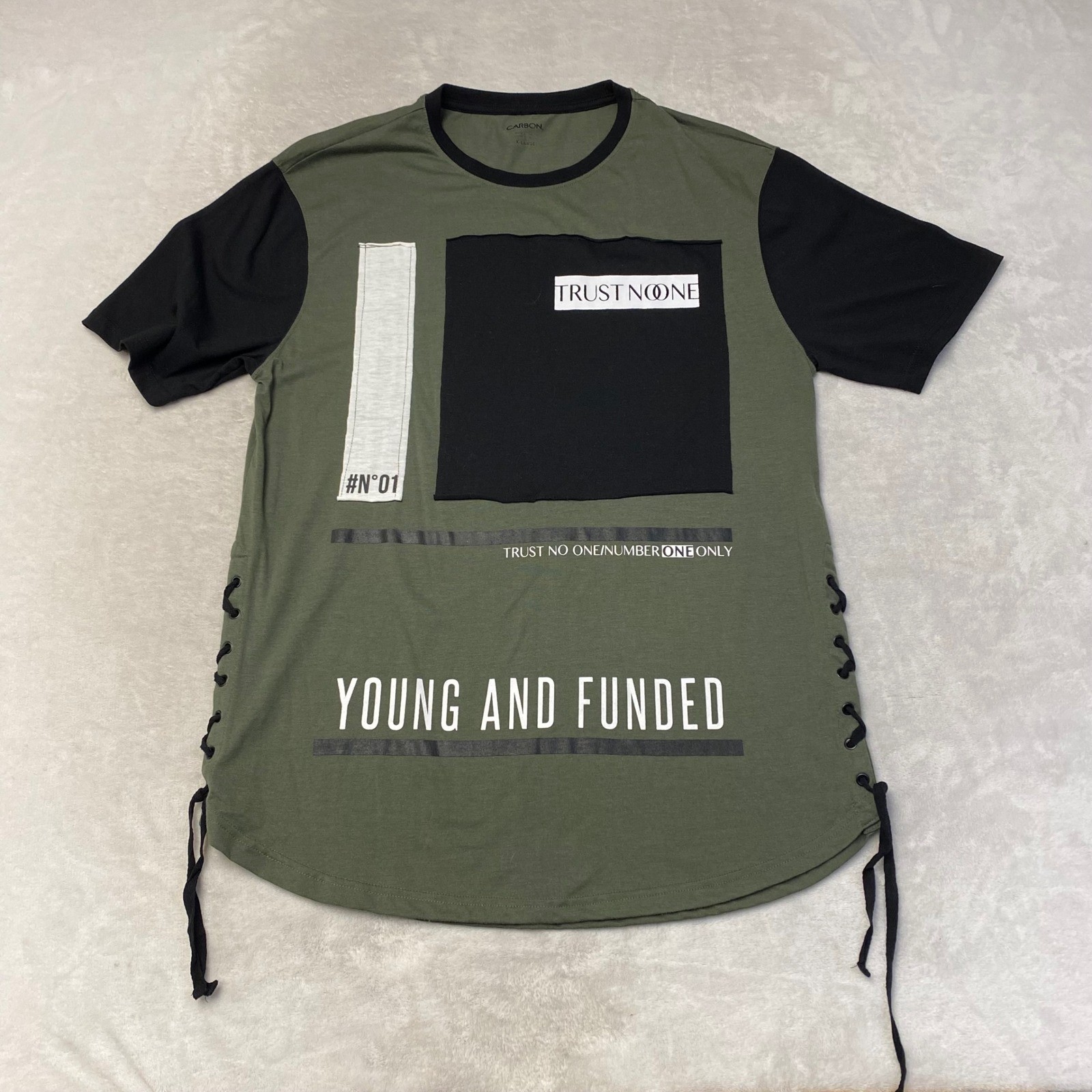 CARBON Men’s Olive Black Graphic Lace Up Side T Shirt XL