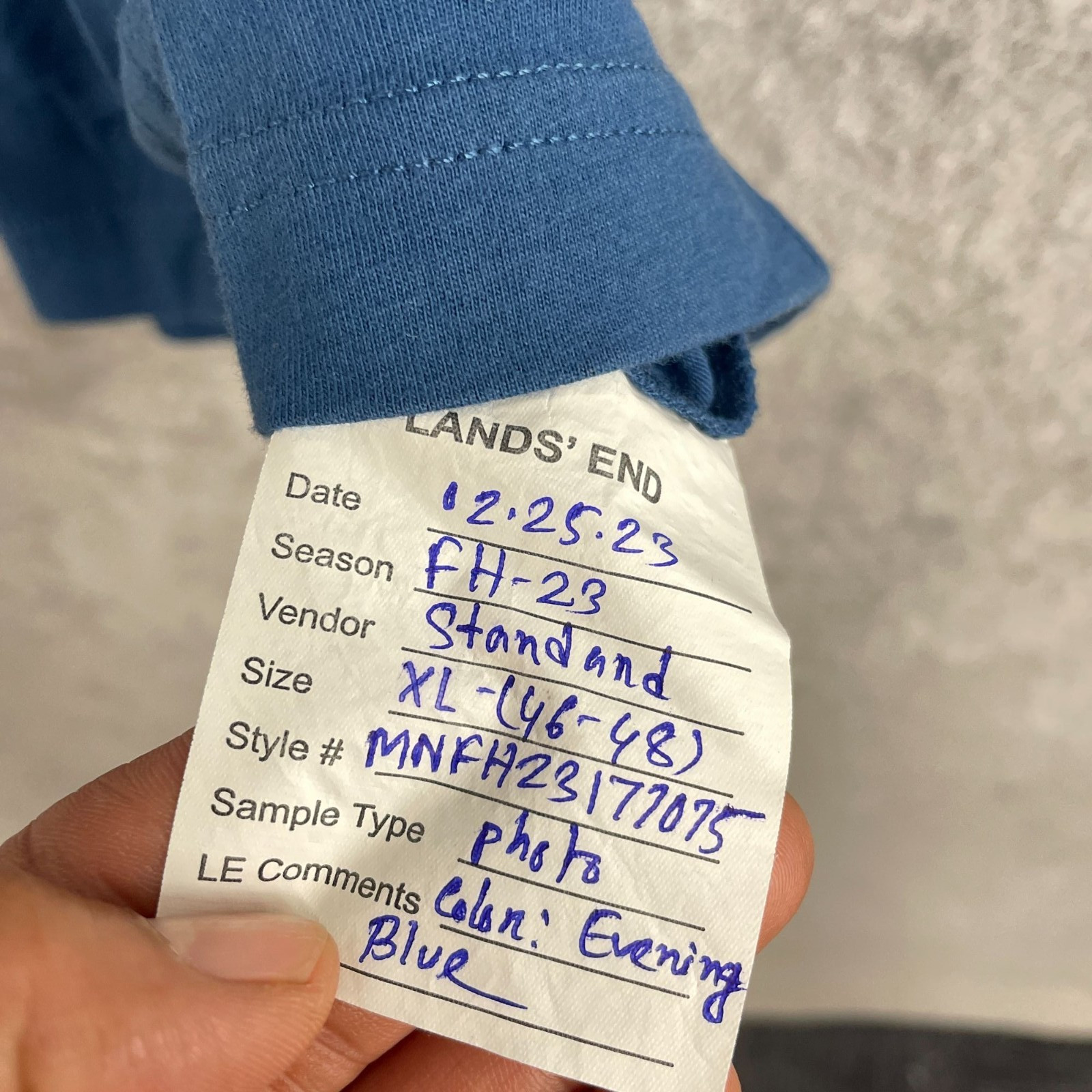 NWOT Lands' End Men's XL Long-Sleeve Shirt Bird Pocket Print Blue Cotton gallery