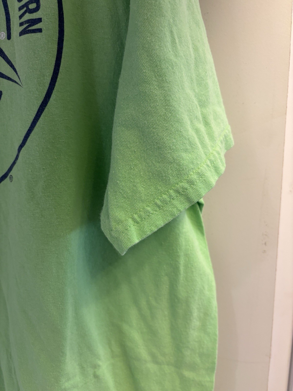 Official SeaWorld Rescue Rehab Return Short Sleeve T-Shirt 2XL Cotton EUC gallery