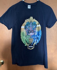 Modelo Cerveza Mexican Beer Men M Medium Game Football Lion Cat Graphic T Shirt