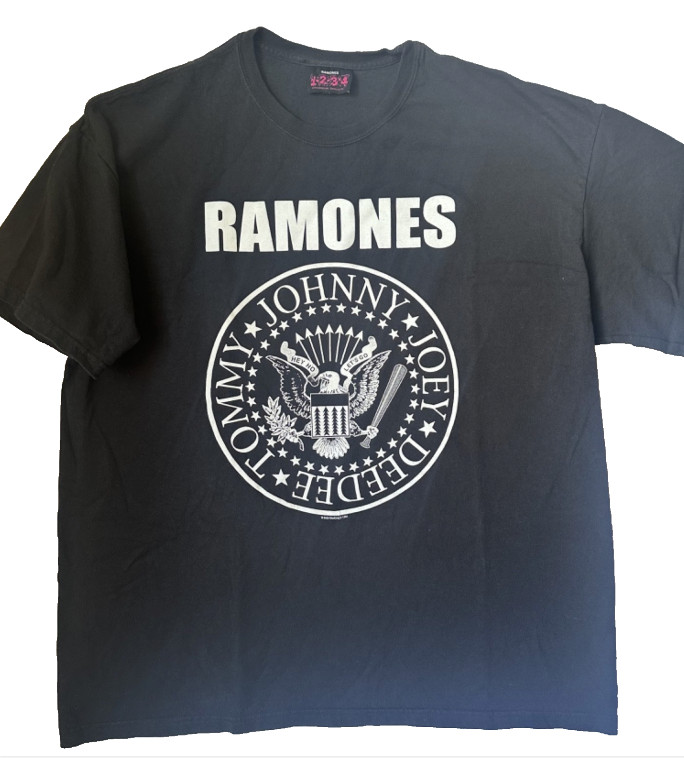 Vintage 2006 Ramones Graphic T-Shirt Punk Rock XL 1-2-3-4 Official Label Band