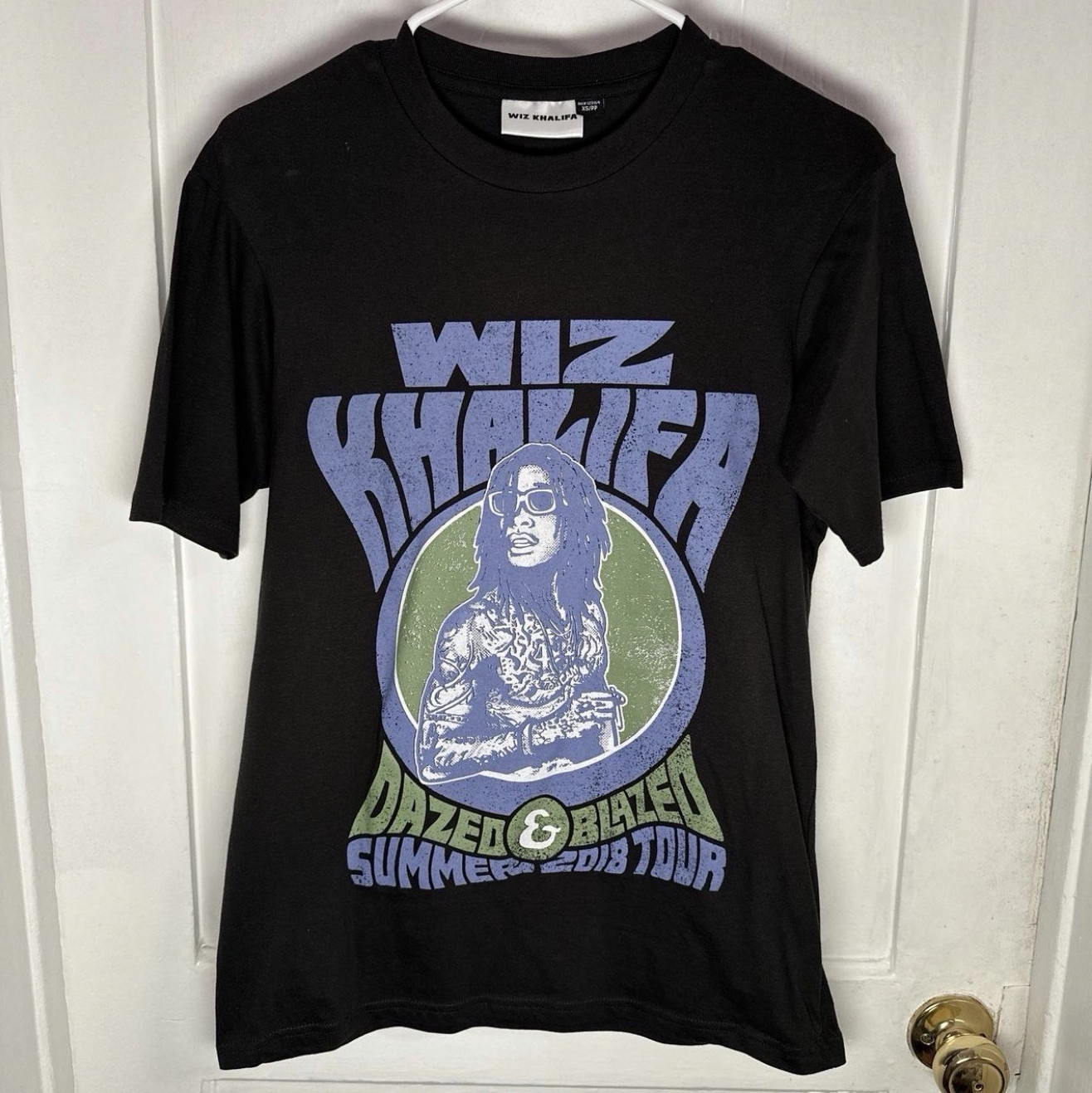 Wiz Khalifa Men’s XS Black Dazed & Blazed Tour Graphic Crew Neck T-Shirt gallery