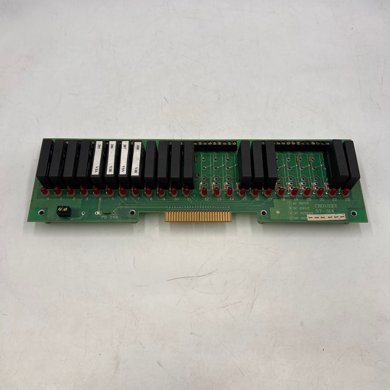 Crouzet Relay Module Board 57-314 with 17 relays M-OAC5 M-0AC5