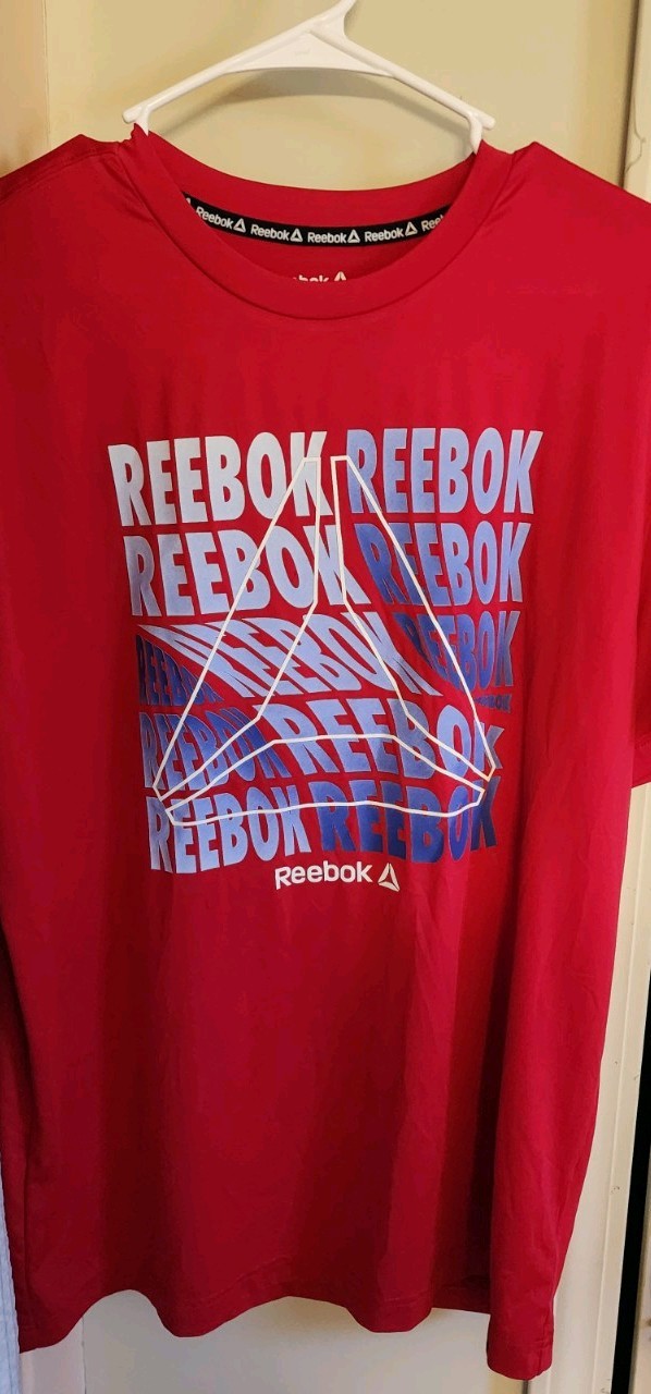 Reebok Men's Red Graphic Logo T-Shirt Crew Neck Short Sleeve Regular Size M gallery
